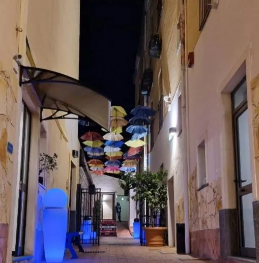 Facade/entrance in Art & Jazz Hotel