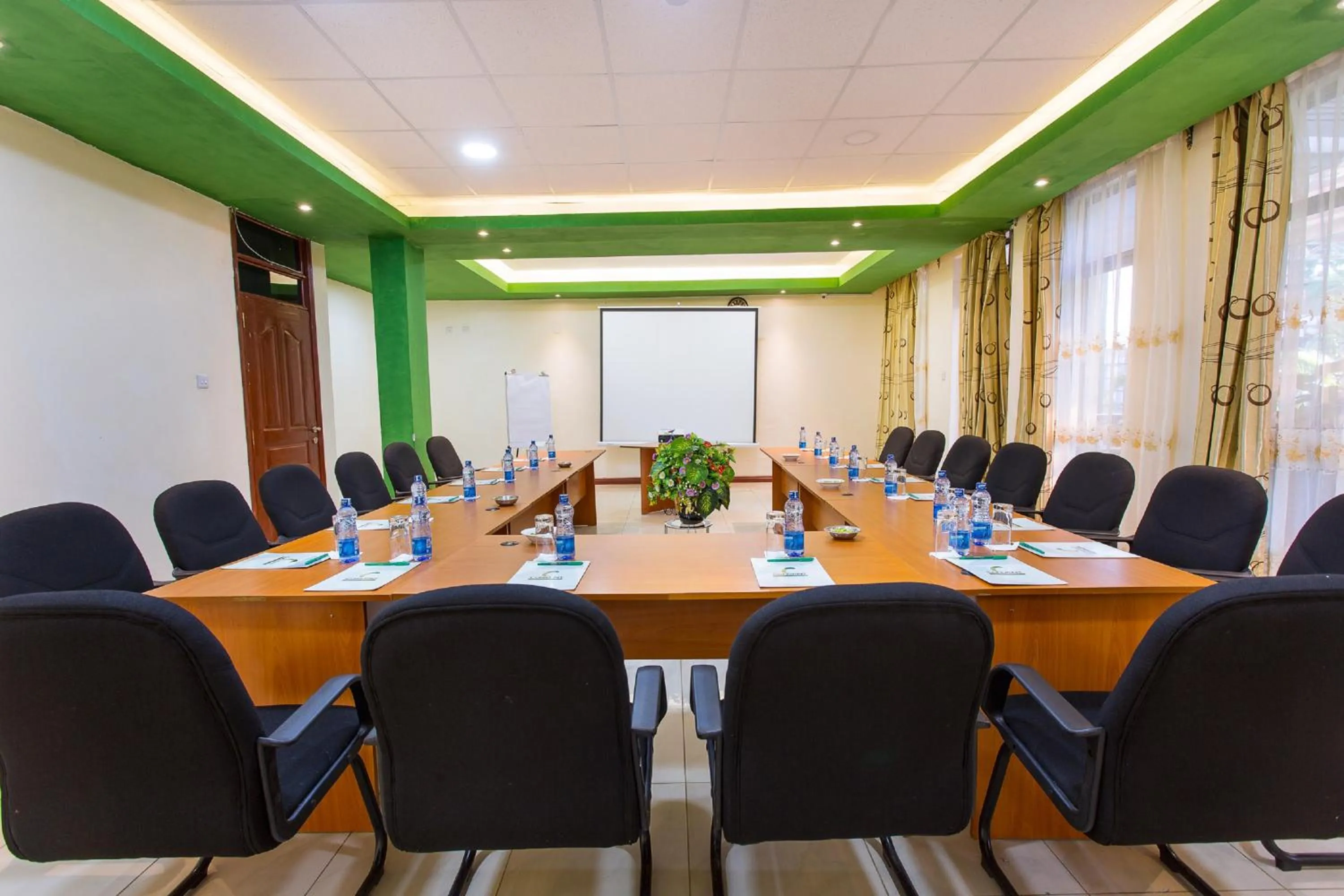 Business facilities in Convent International Hotel- Nairobi