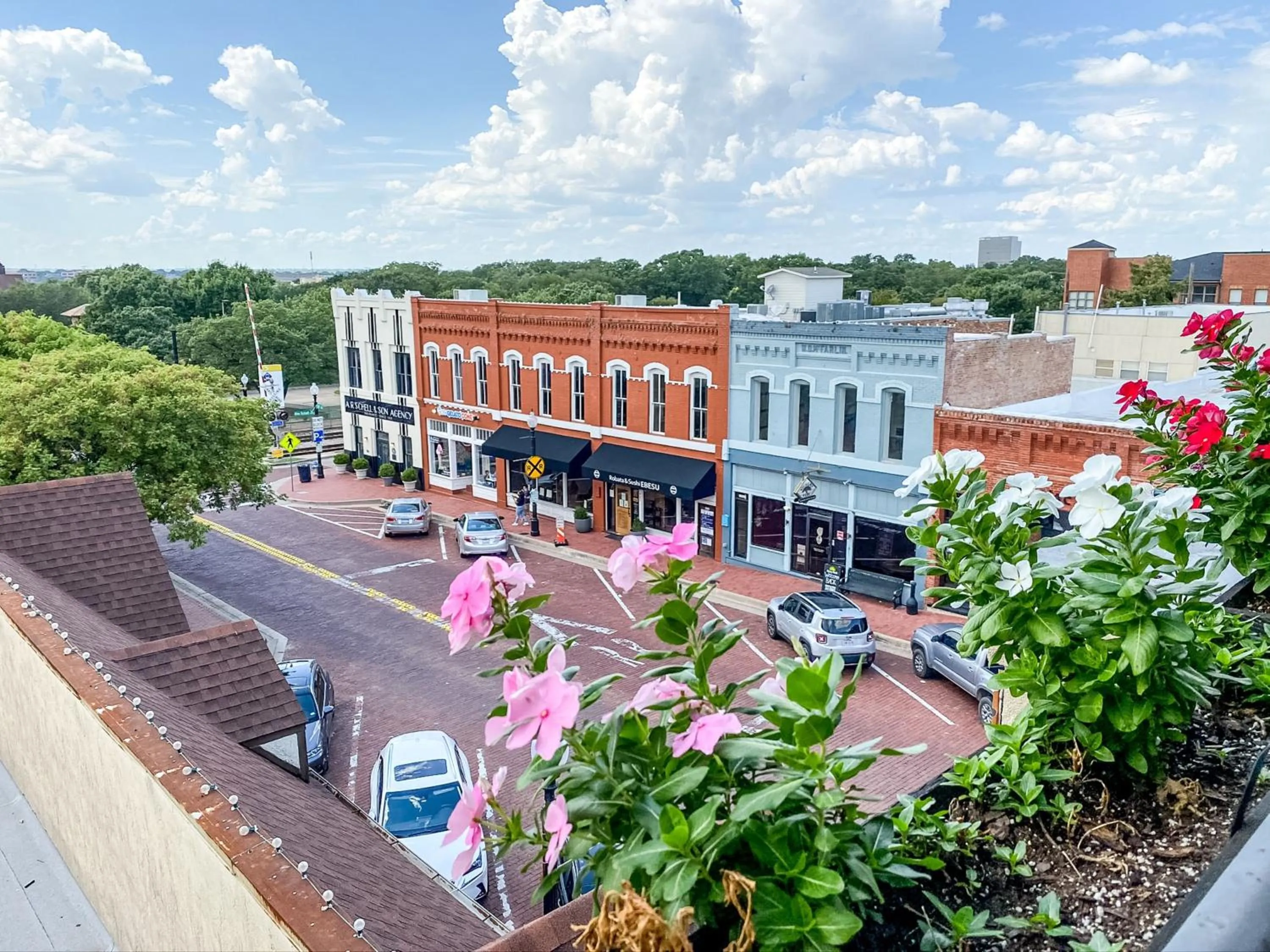 Area and facilities in Staybridge Suites Plano - Legacy West Area by IHG