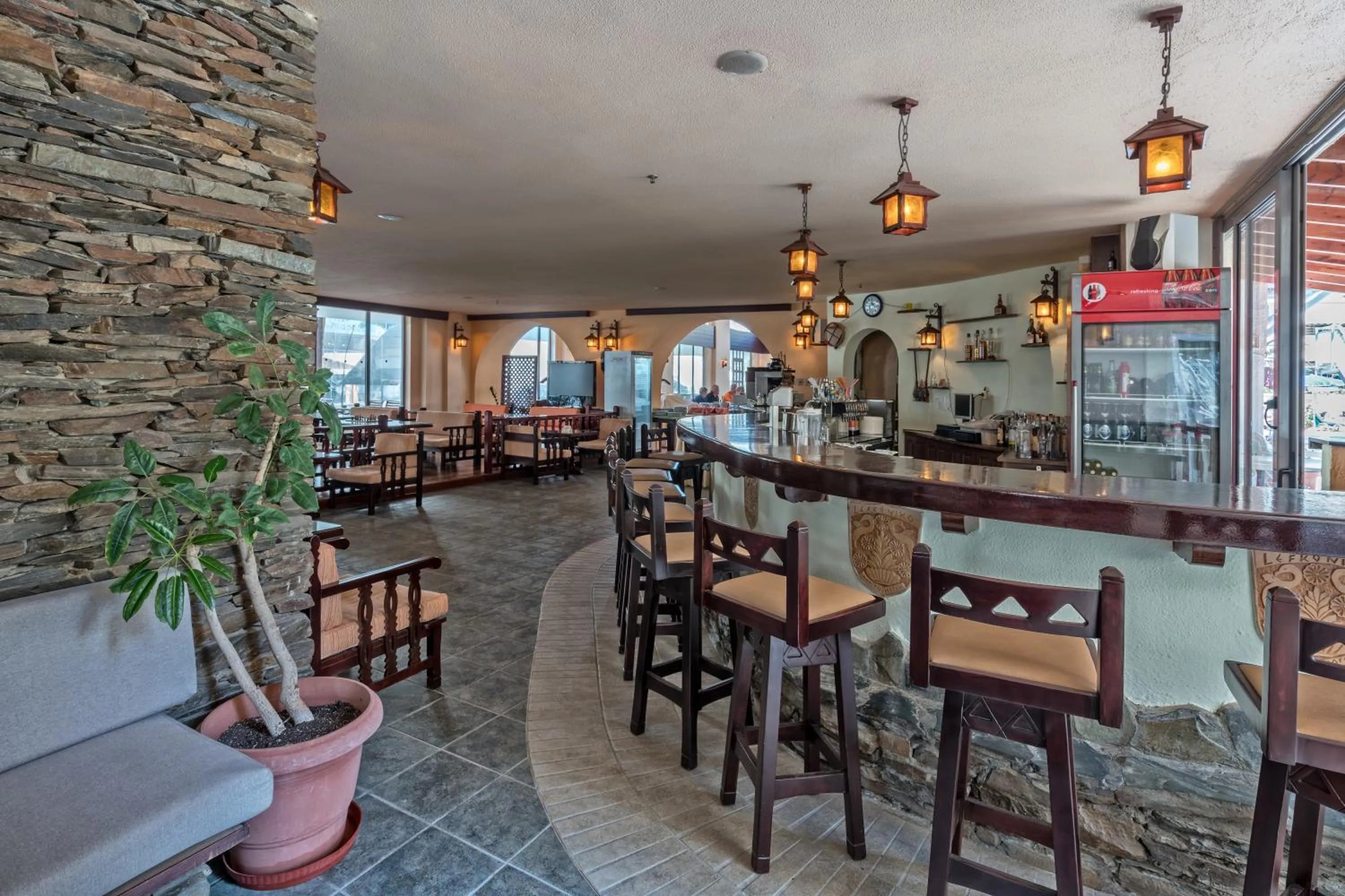 Lounge or bar in Lefkoniko Beach & Bay