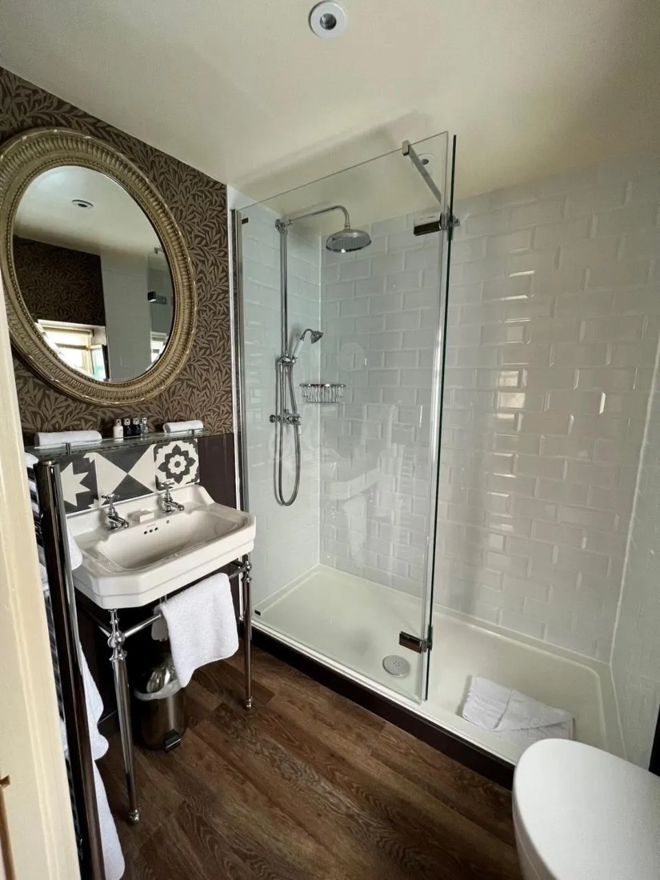 Bathroom in The Broadway Hotel