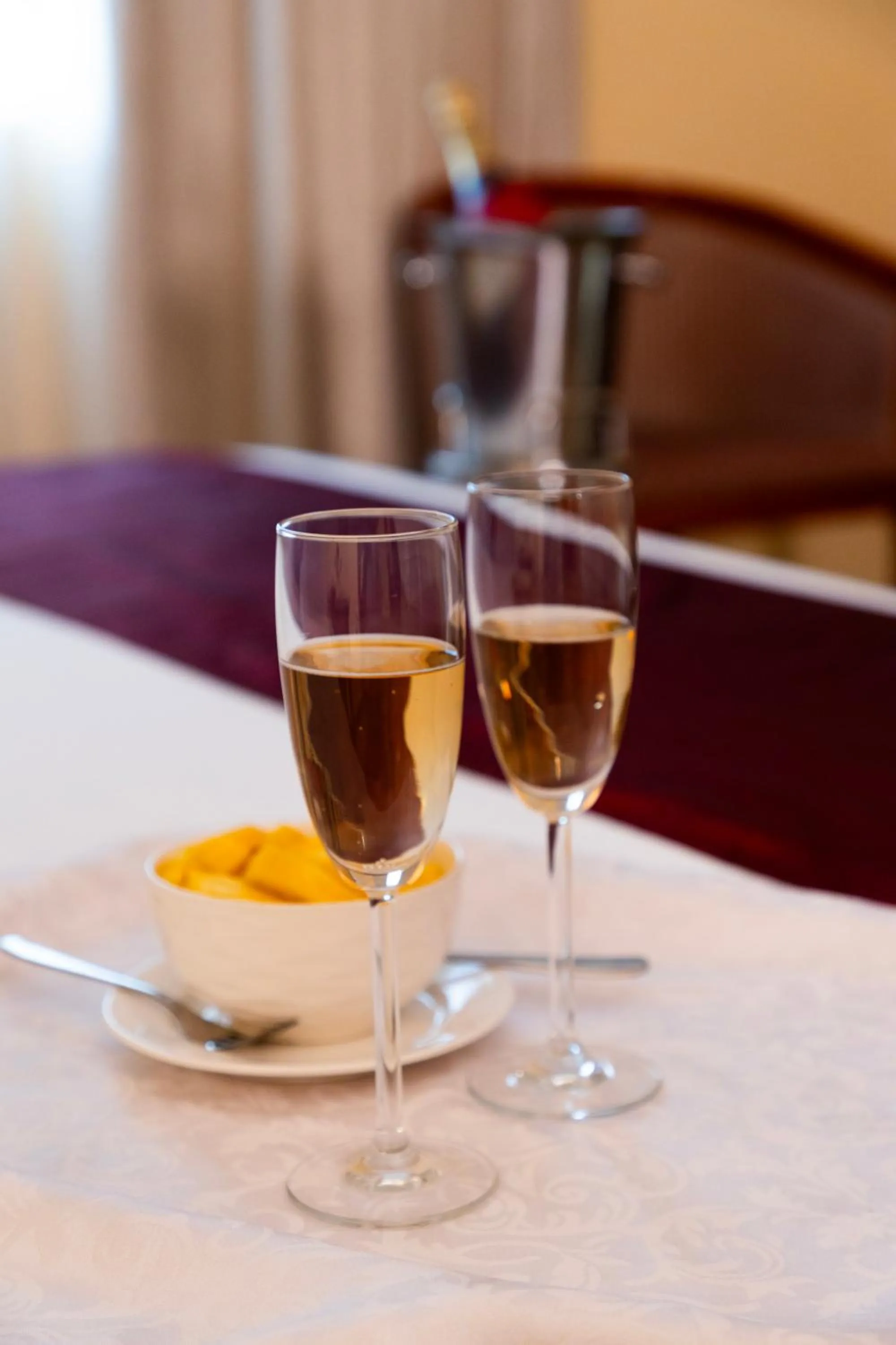 room service in Dreamliner Hotel