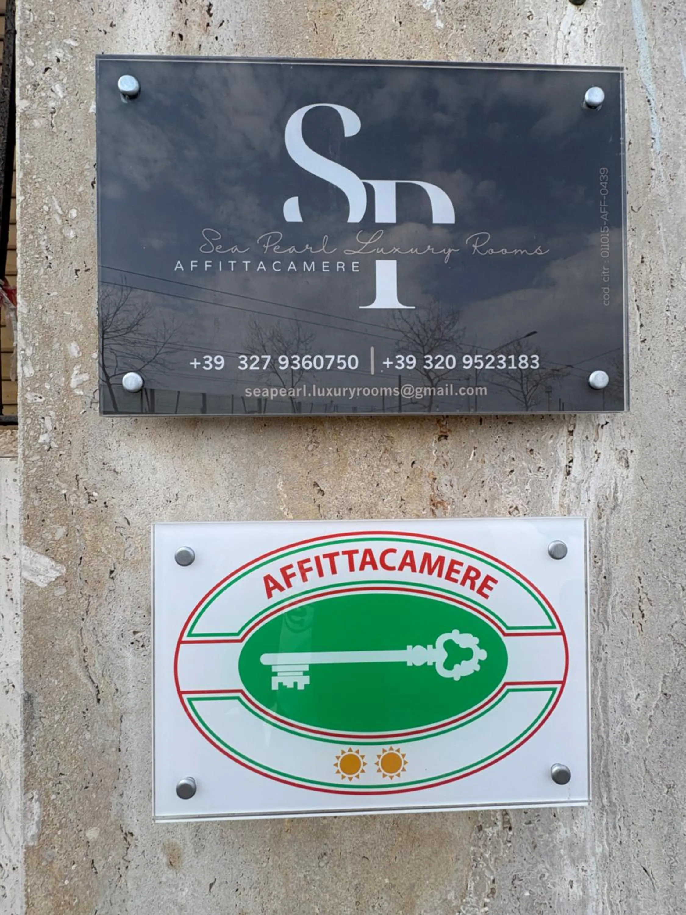 Property logo or sign in Sea Pearl Luxury Rooms