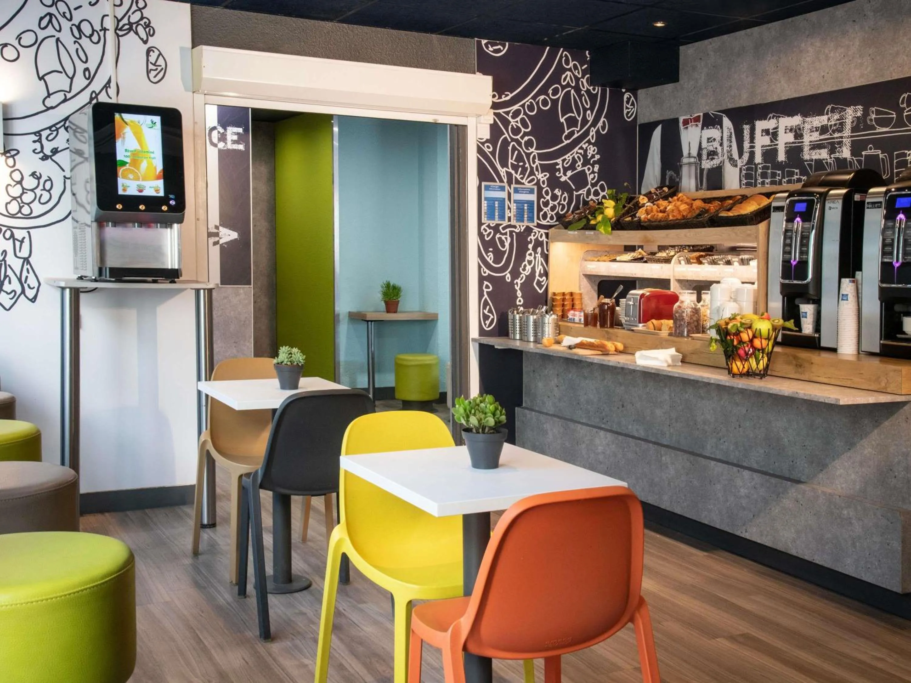 Breakfast in ibis budget Menton Bord de Mer