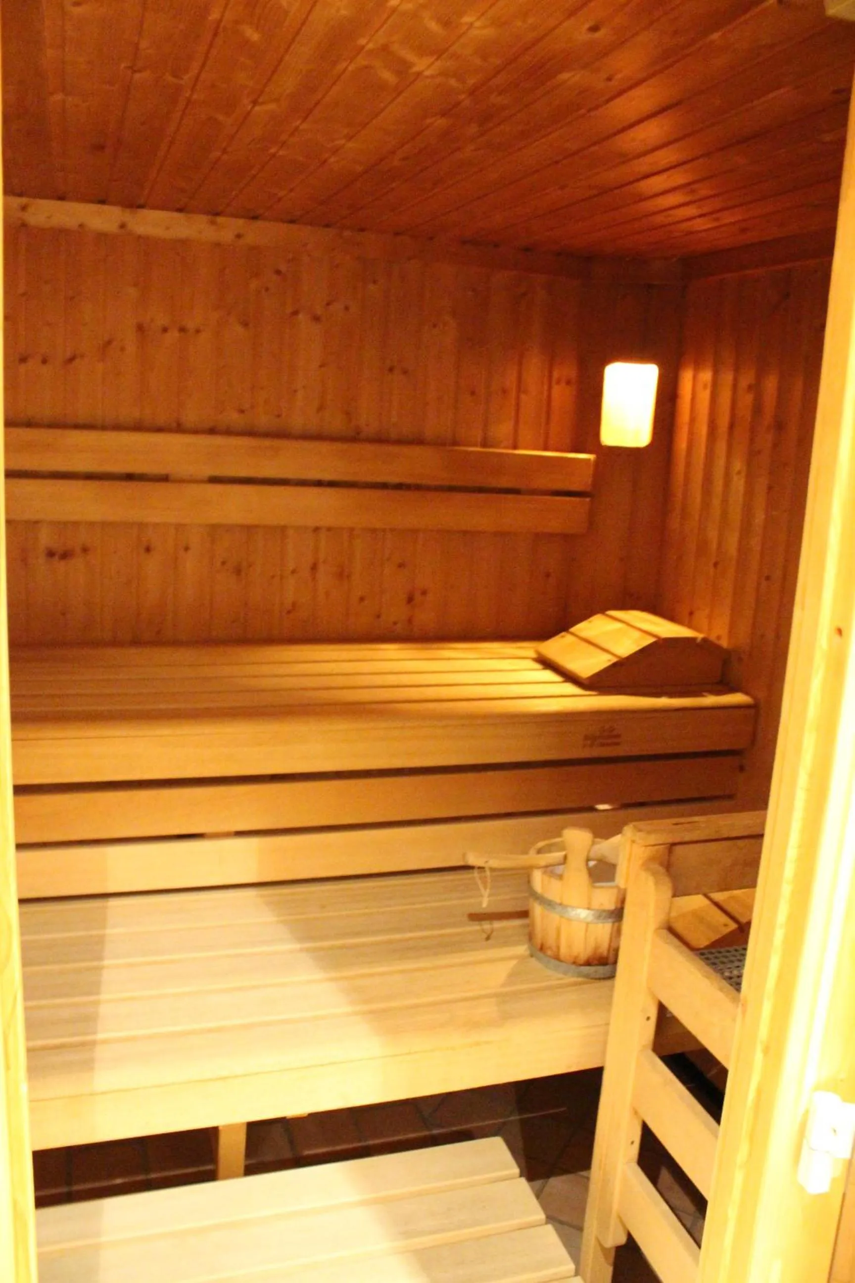 Sauna in Andi's Skihotel