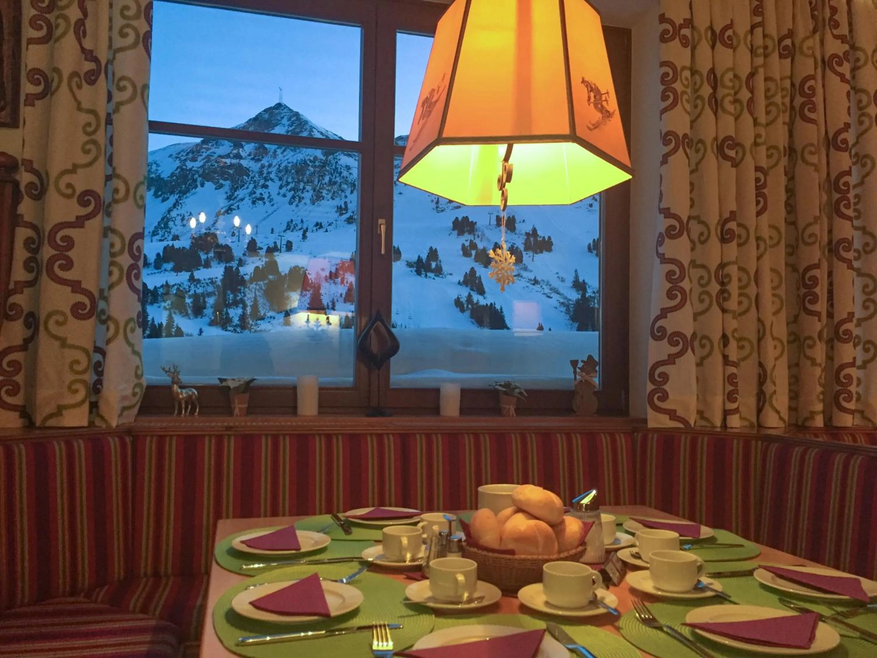 Food and drinks in Andi's Skihotel