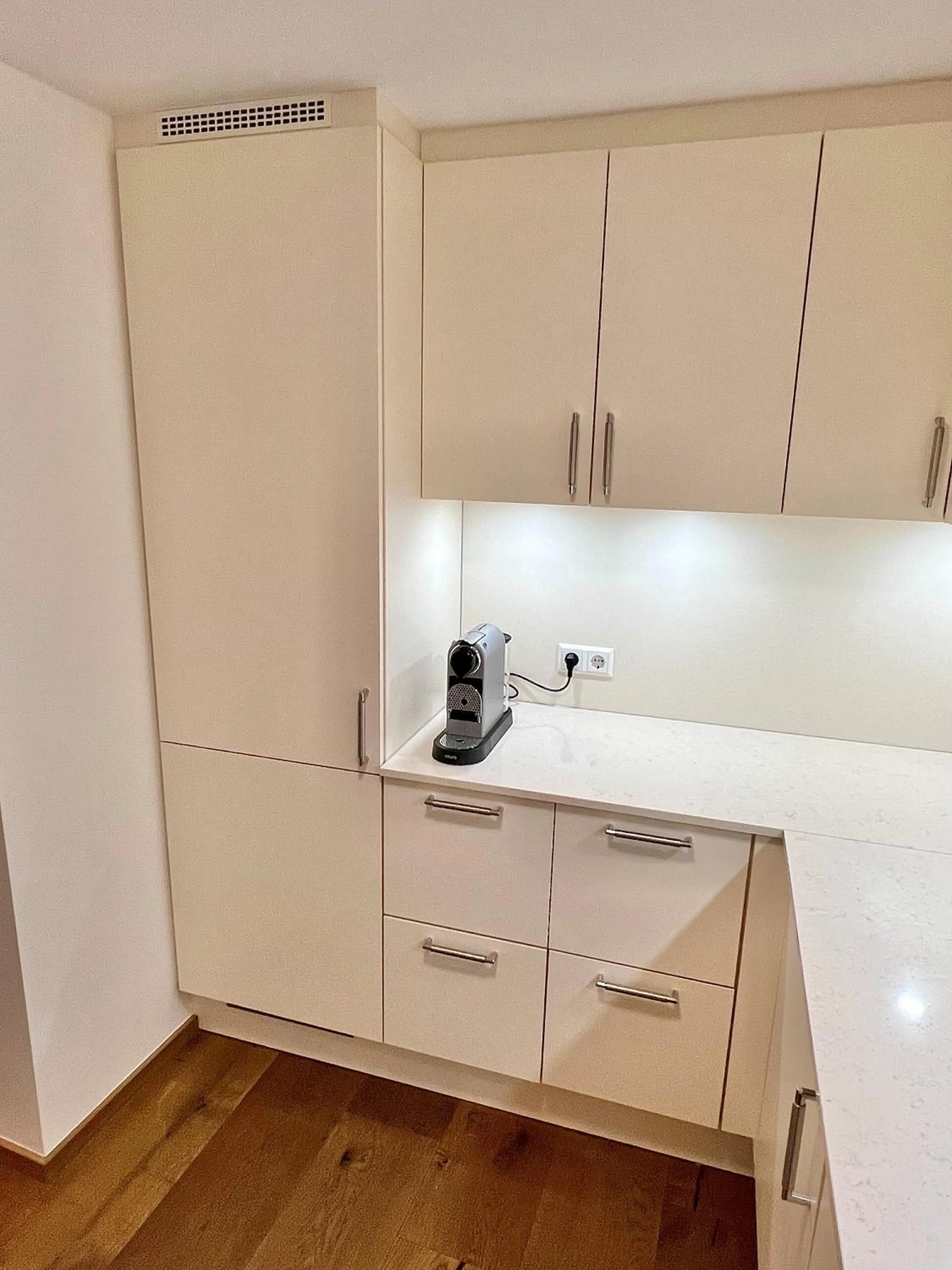 kitchen in Andi's Skihotel