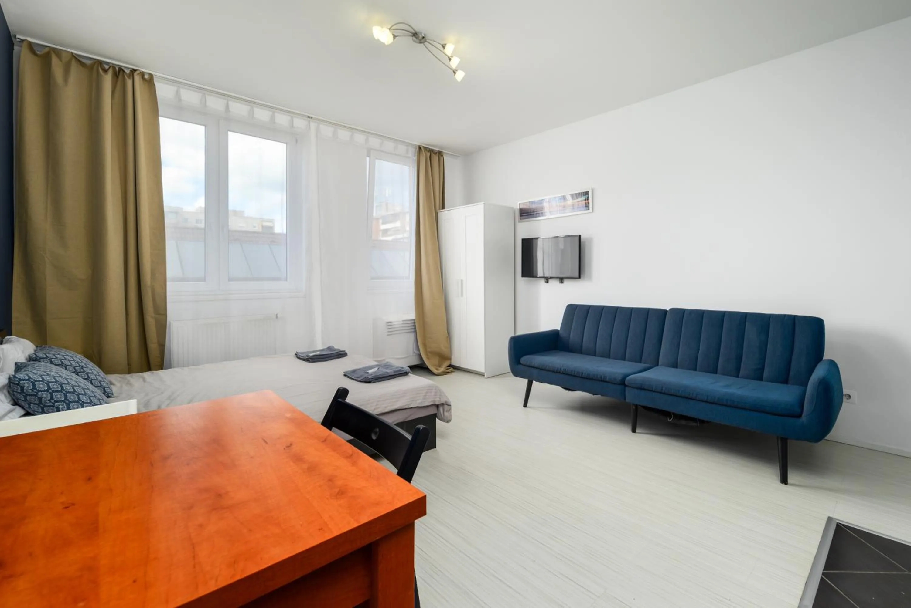 Sun Resort Residential Suite-Free Parking Garage same building