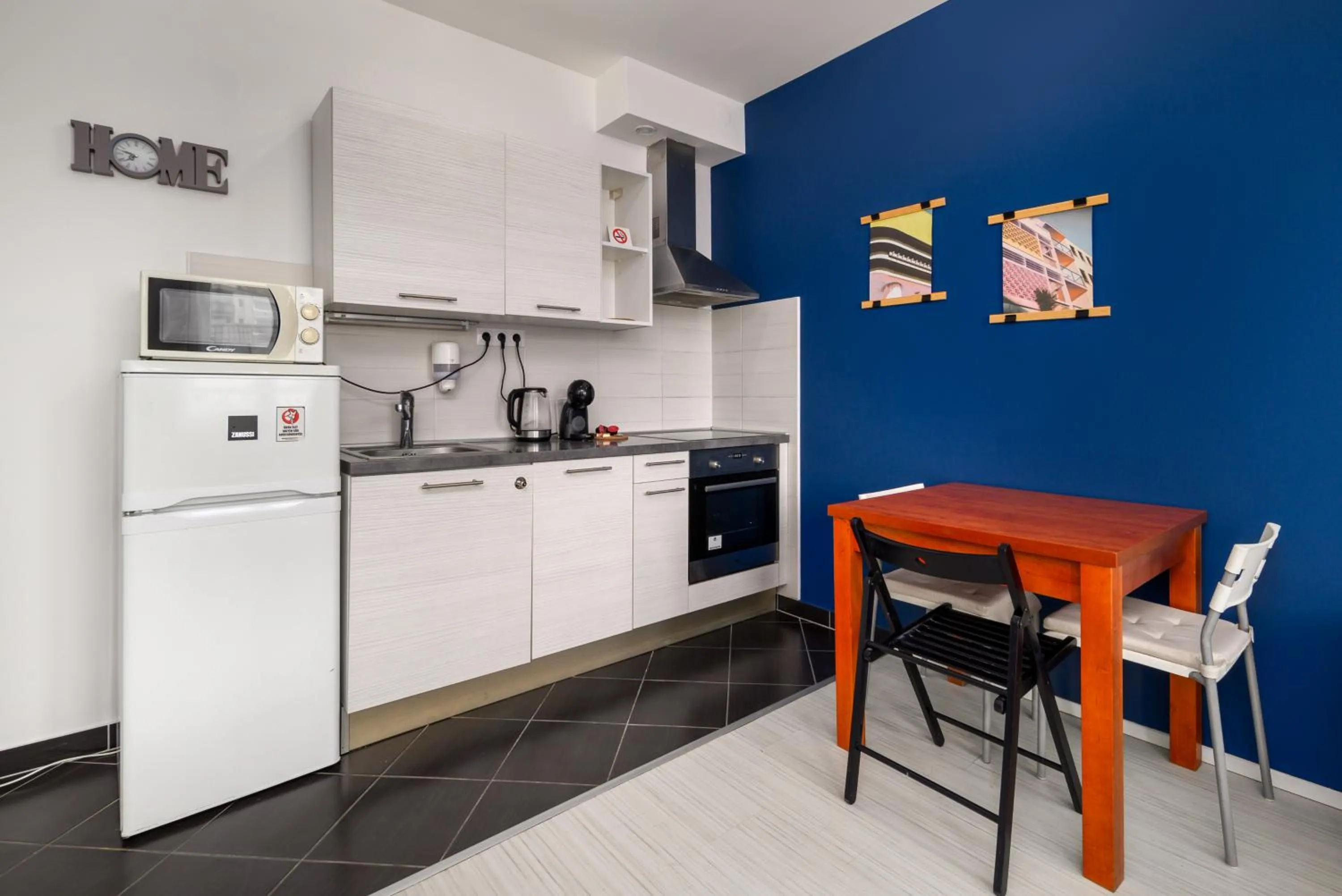 Sun Resort Residential Suite-Free Parking Garage same building