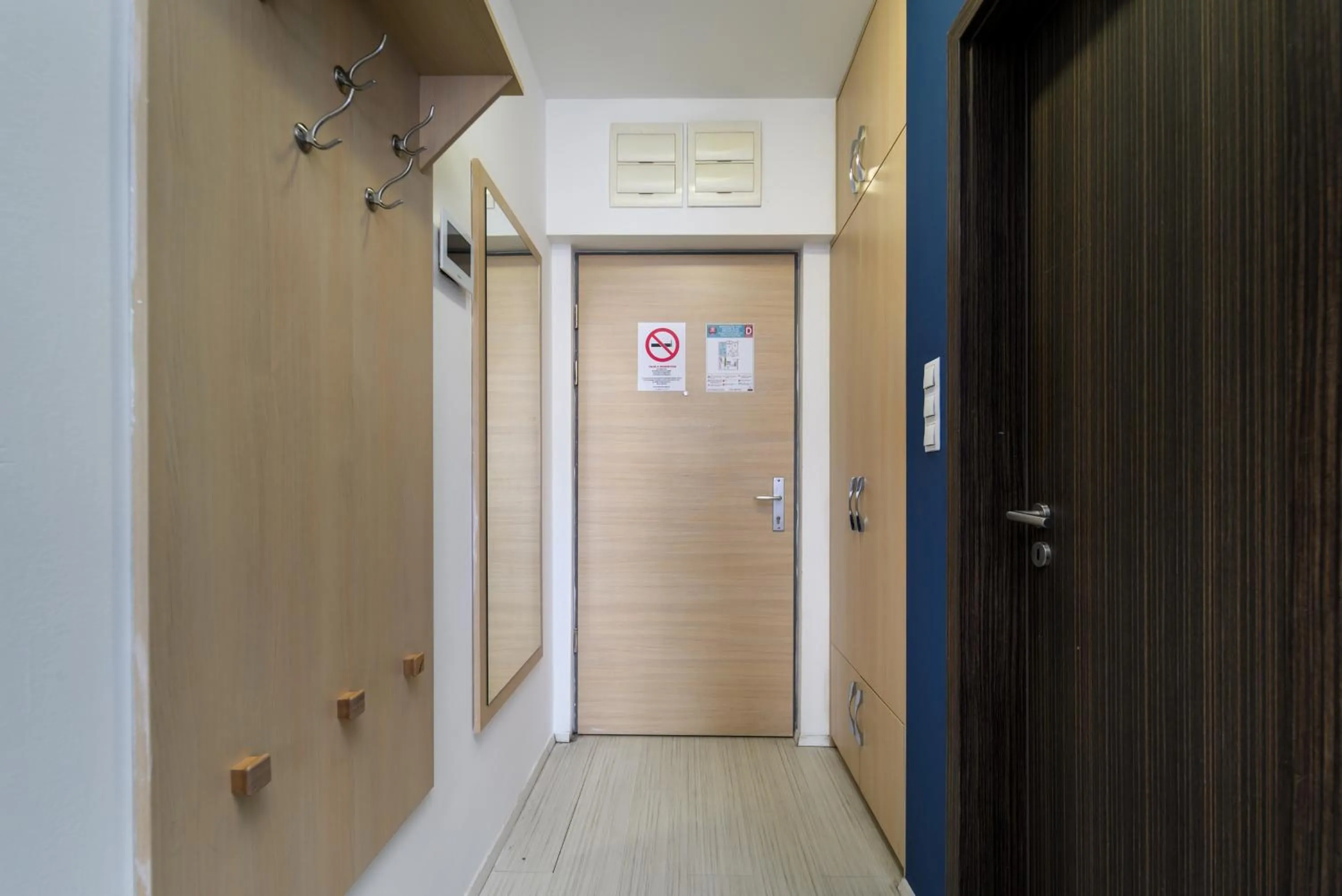 Sun Resort Residential Suite-Free Parking Garage same building