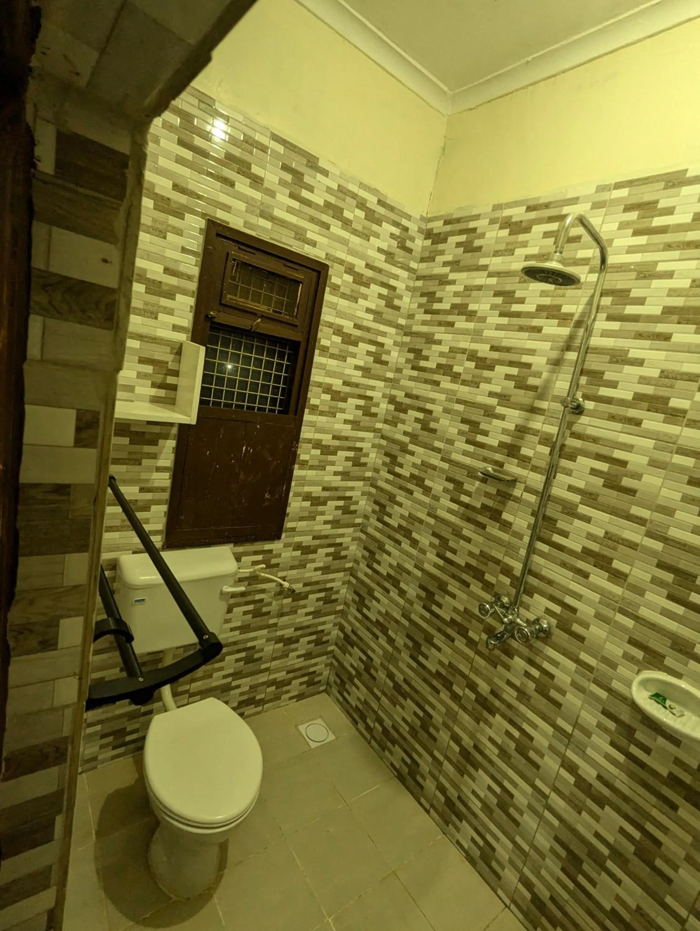 Toilet in JACARANDA HOMESTAY