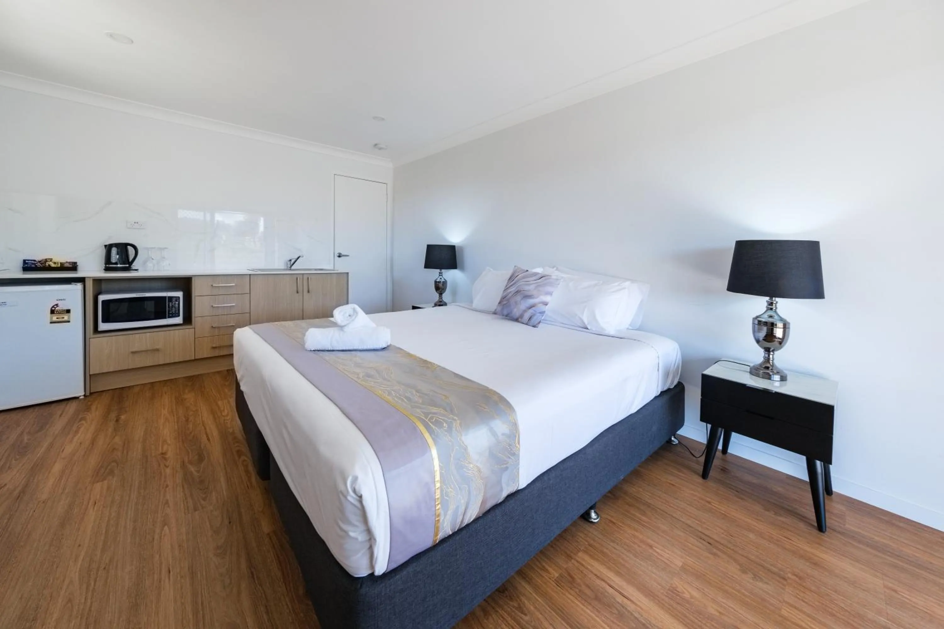 Bed in Stockmans Motel