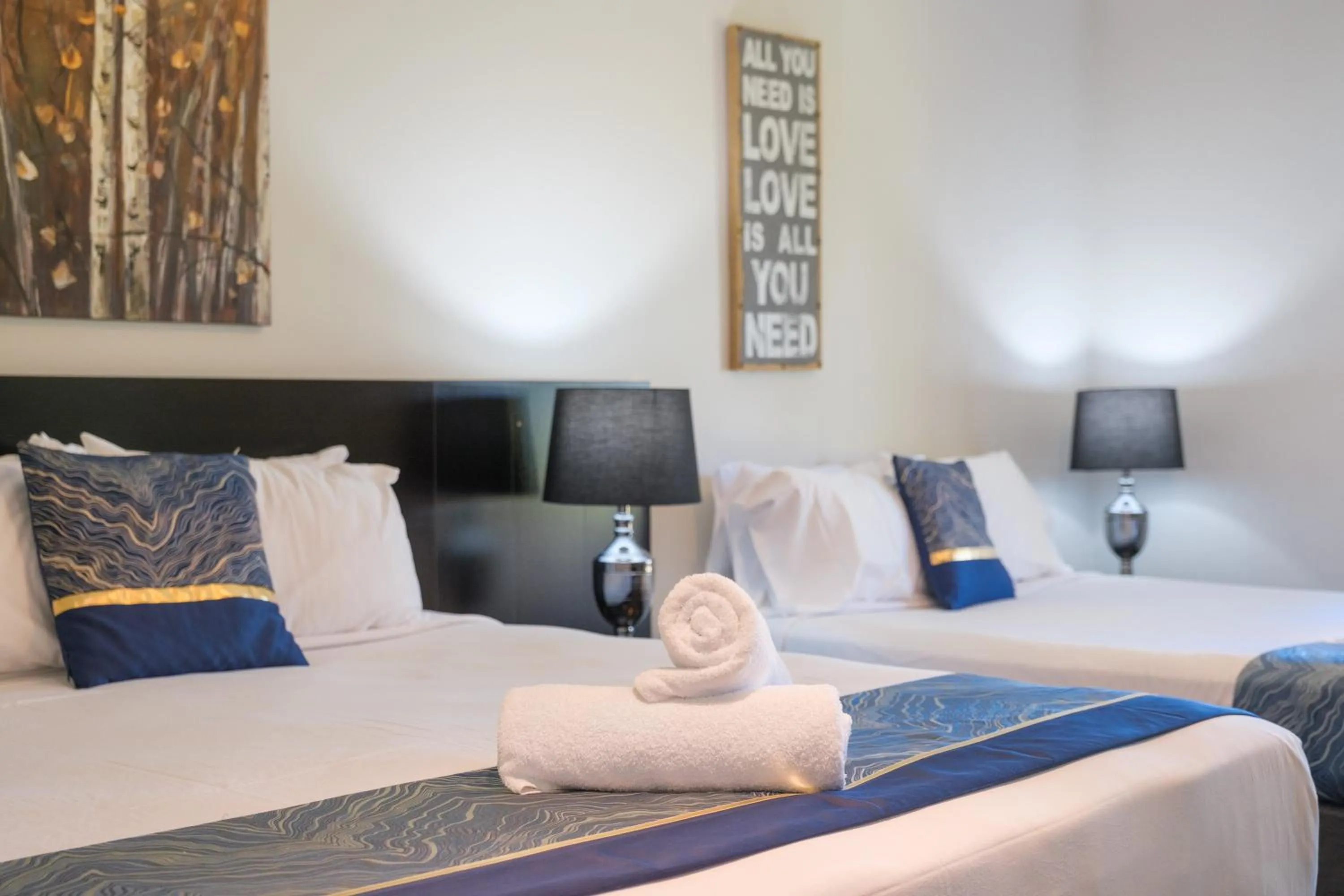 Bed in Stockmans Motel