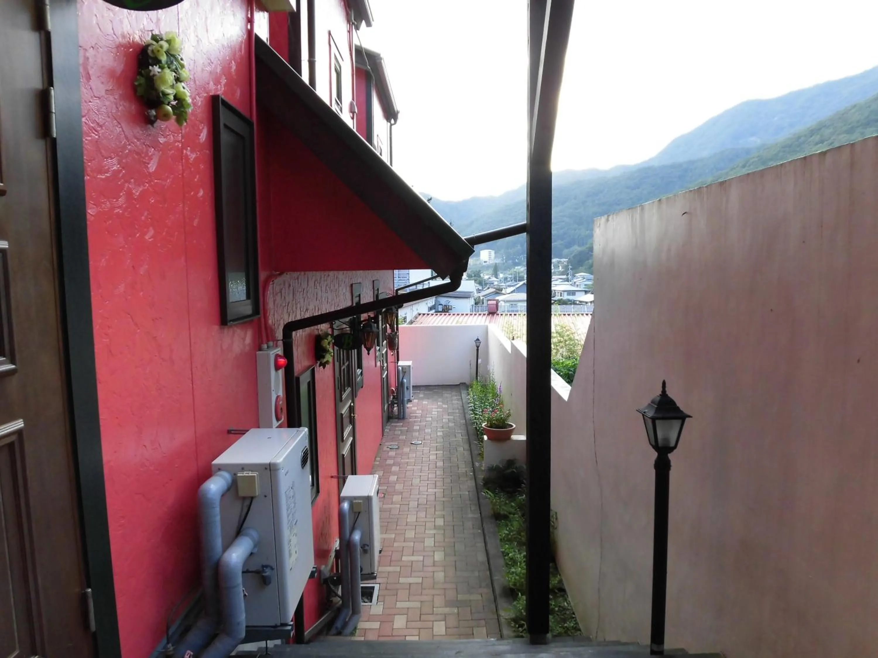 Facade/entrance in La Posada