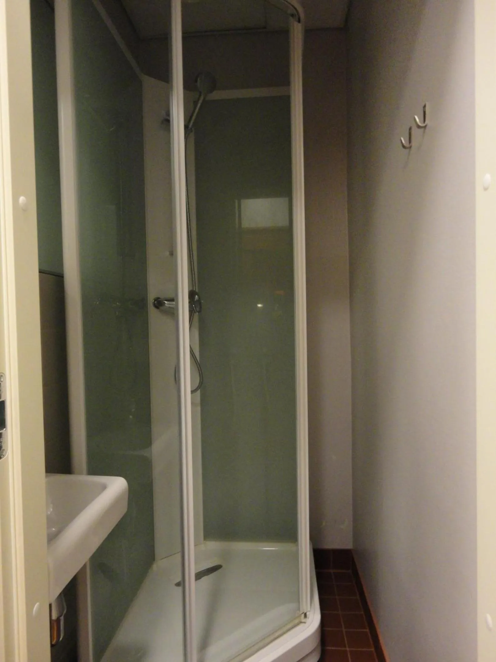 Shower in Forenom Hostel Espoo Otaniemi