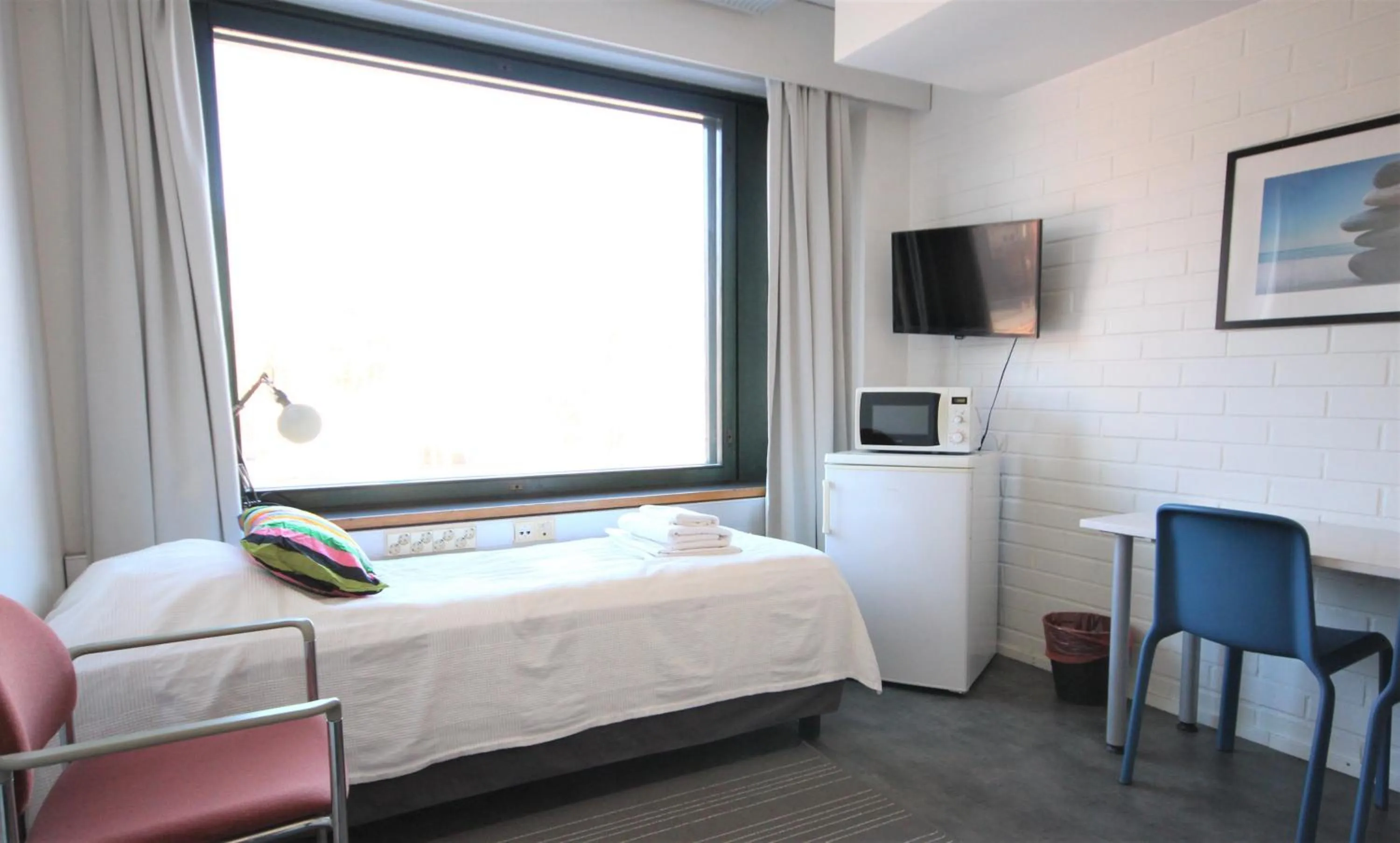 Bedroom, Bed in Forenom Hostel Espoo Otaniemi