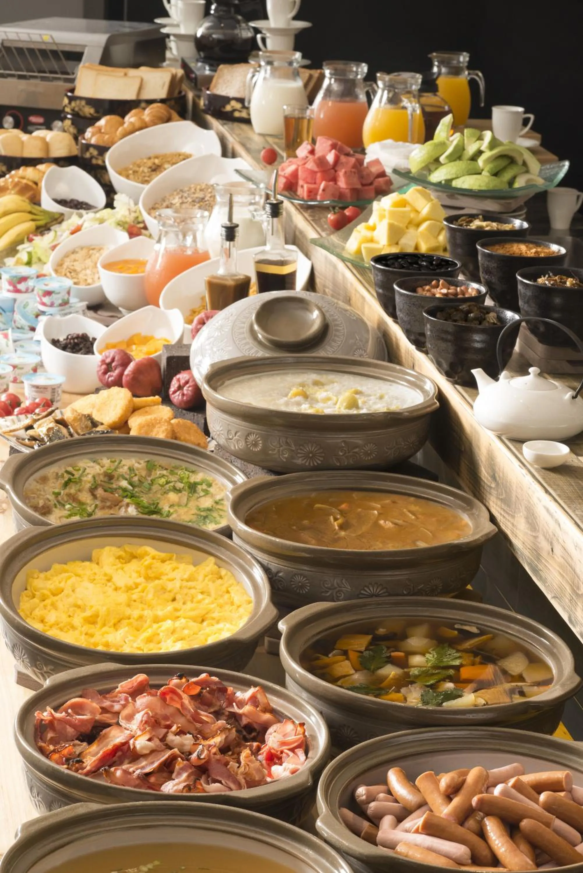 Buffet breakfast in Just Sleep Jiao Xi