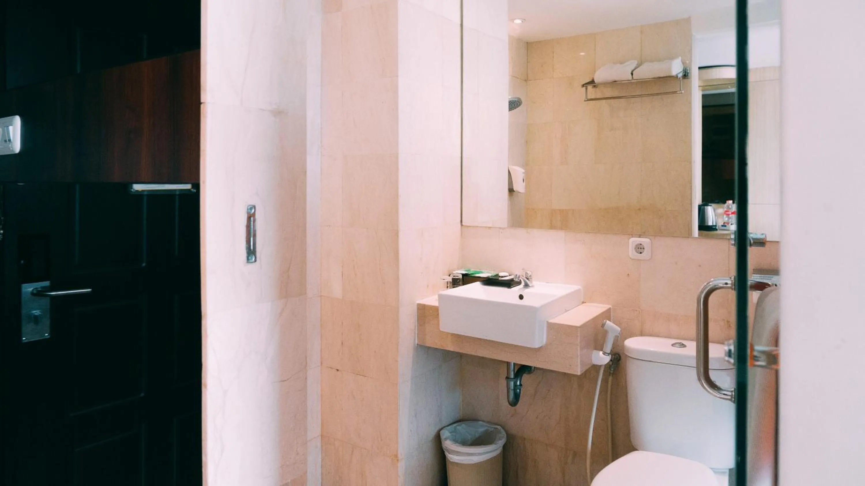 Bathroom in Tebu Hotel Bandung