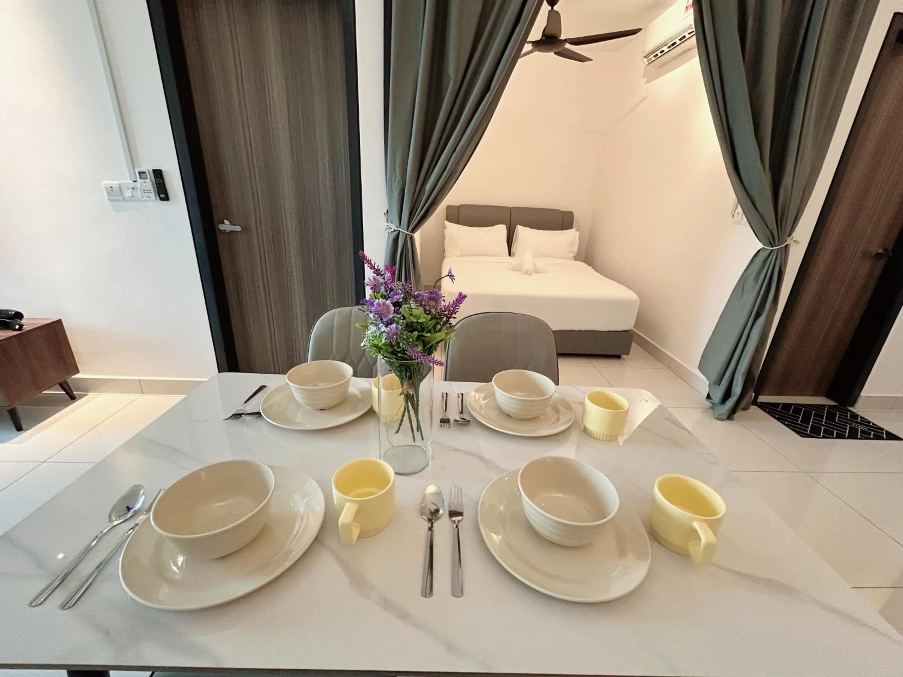 Bed in Edumetro @ Subang Jaya by Manhattan Group