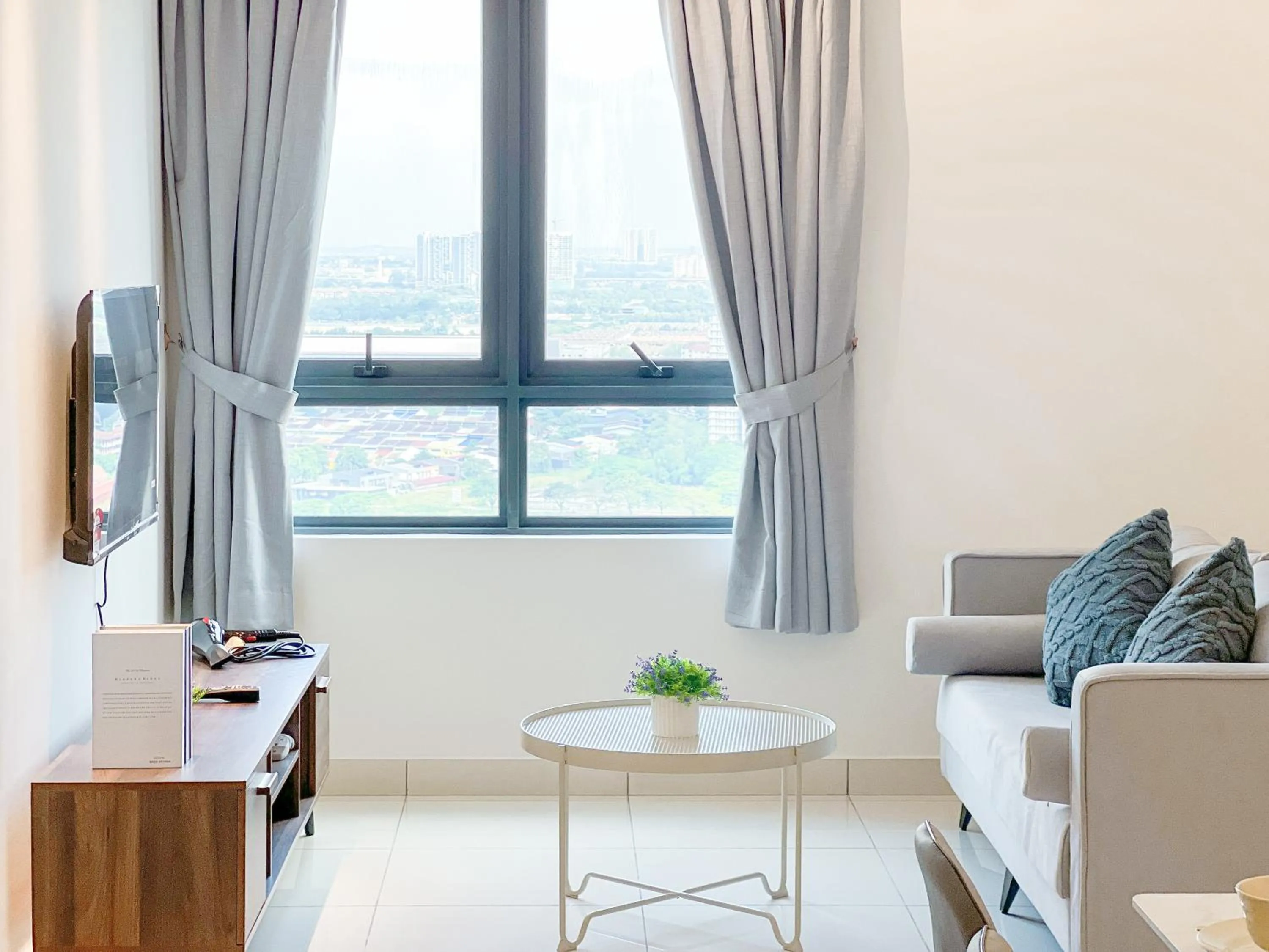 Edumetro @ Subang Jaya by Manhattan Group