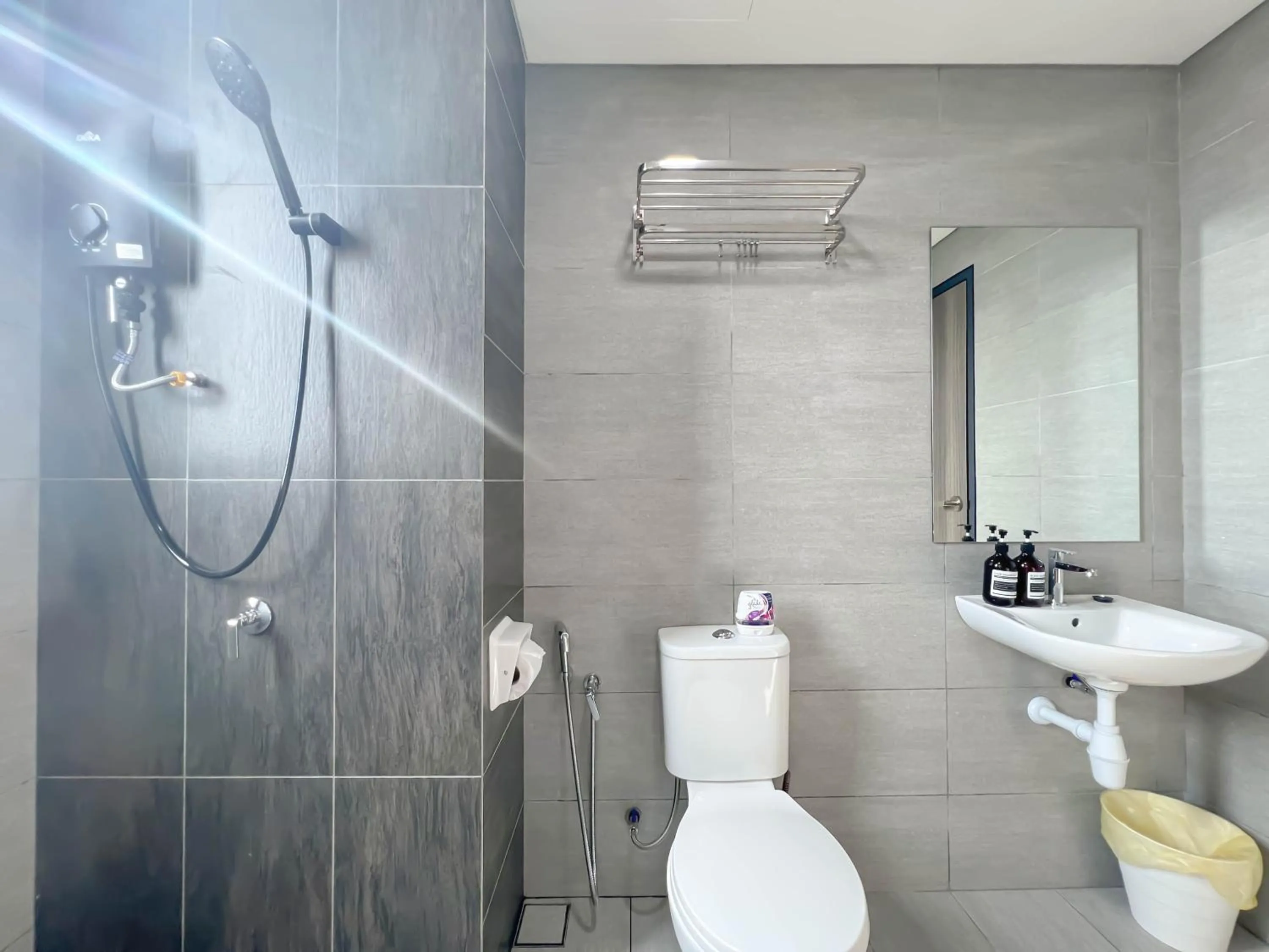 Edumetro @ Subang Jaya by Manhattan Group