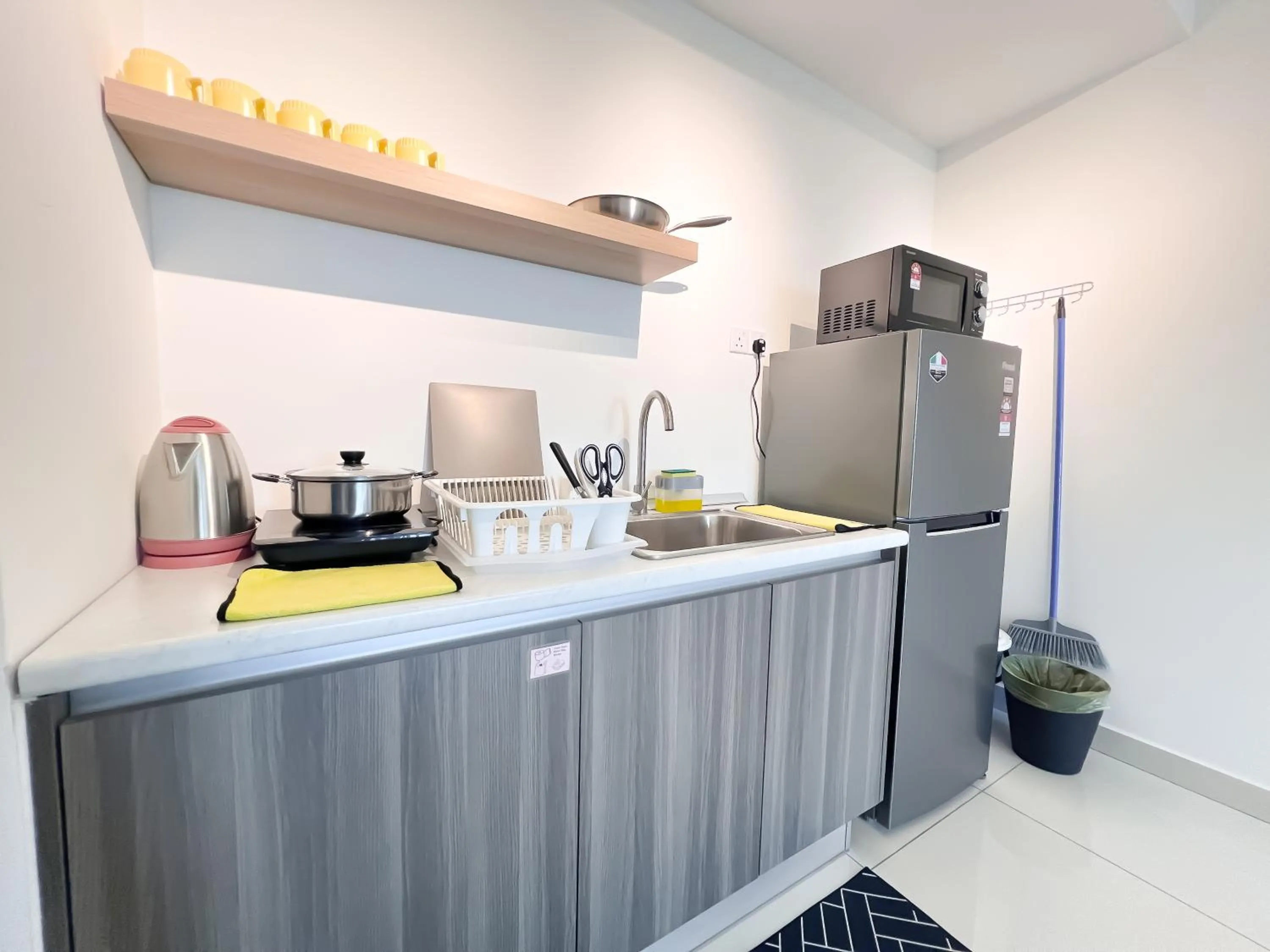 Edumetro @ Subang Jaya by Manhattan Group