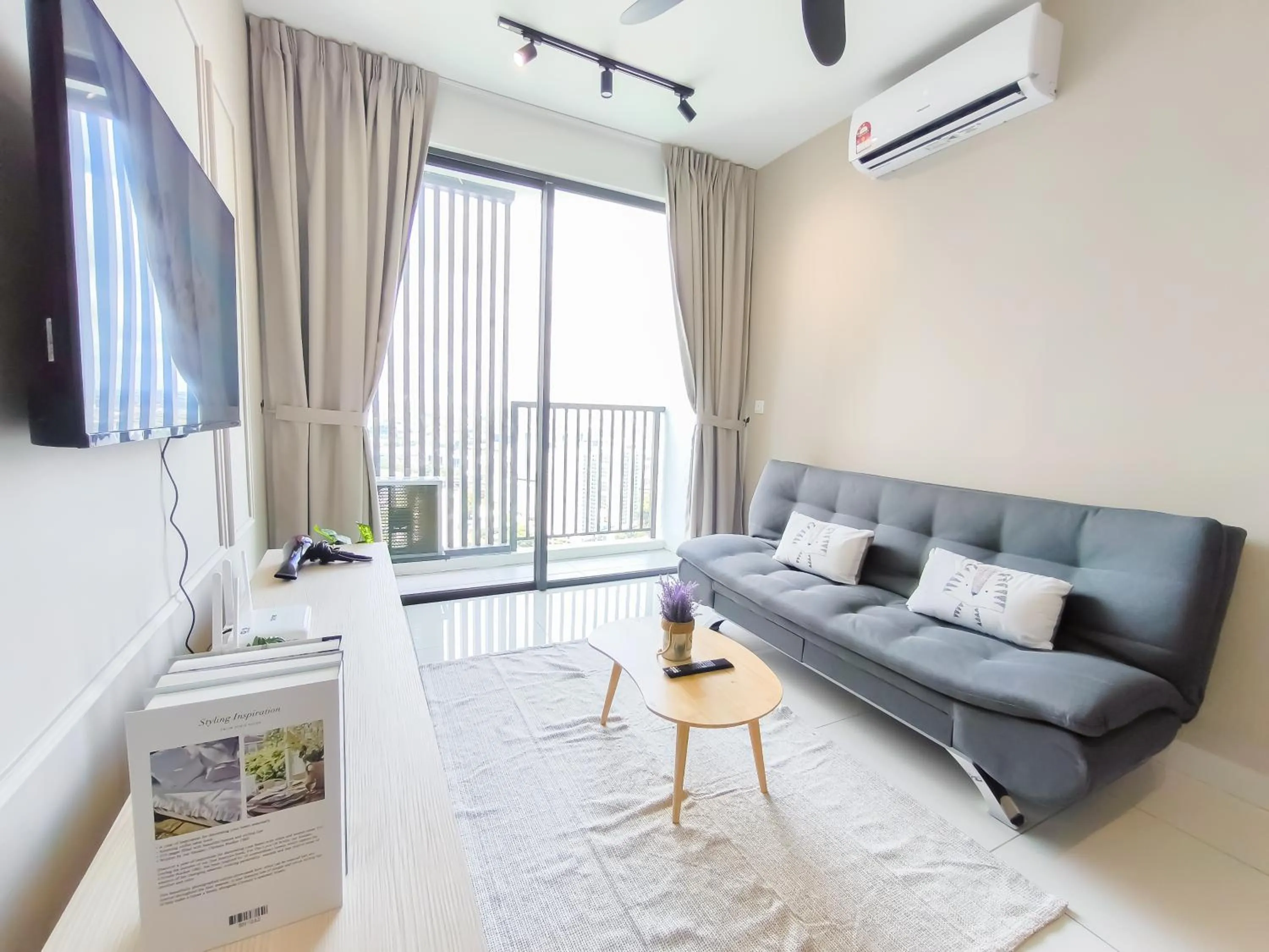 Bed in Edumetro @ Subang Jaya by Manhattan Group