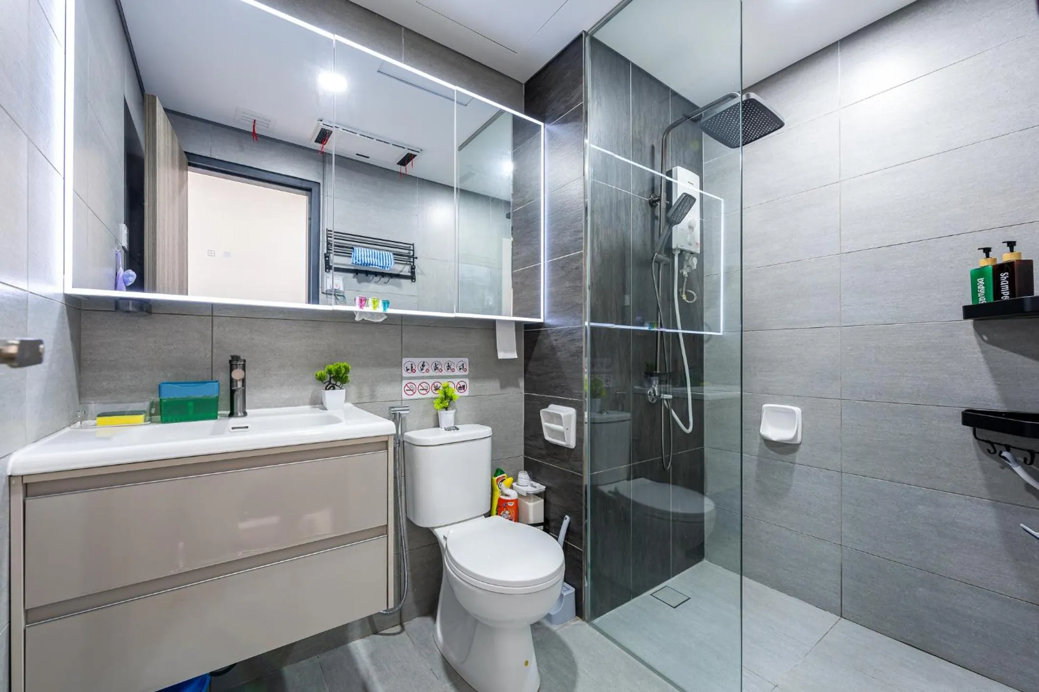 Edumetro @ Subang Jaya by Manhattan Group