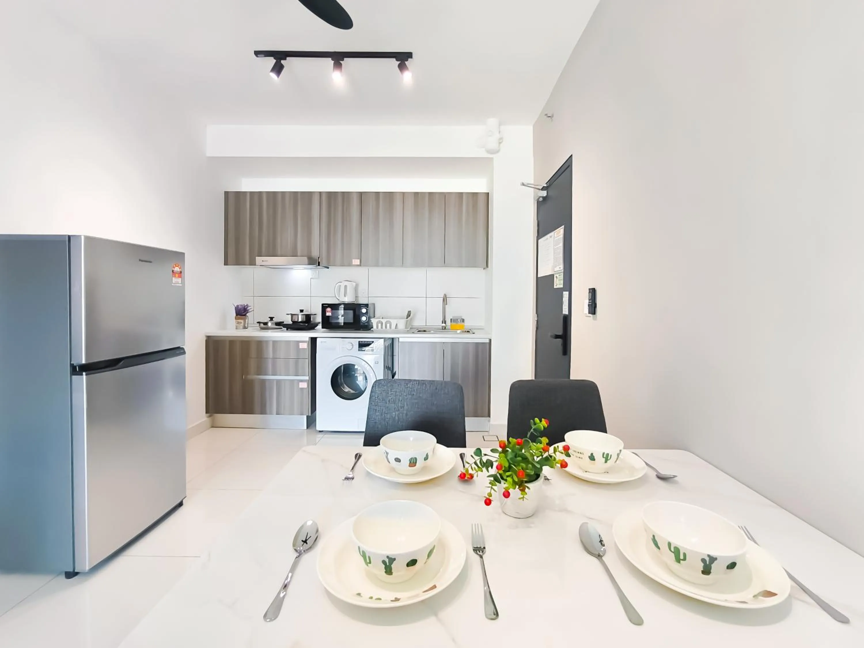 Edumetro @ Subang Jaya by Manhattan Group