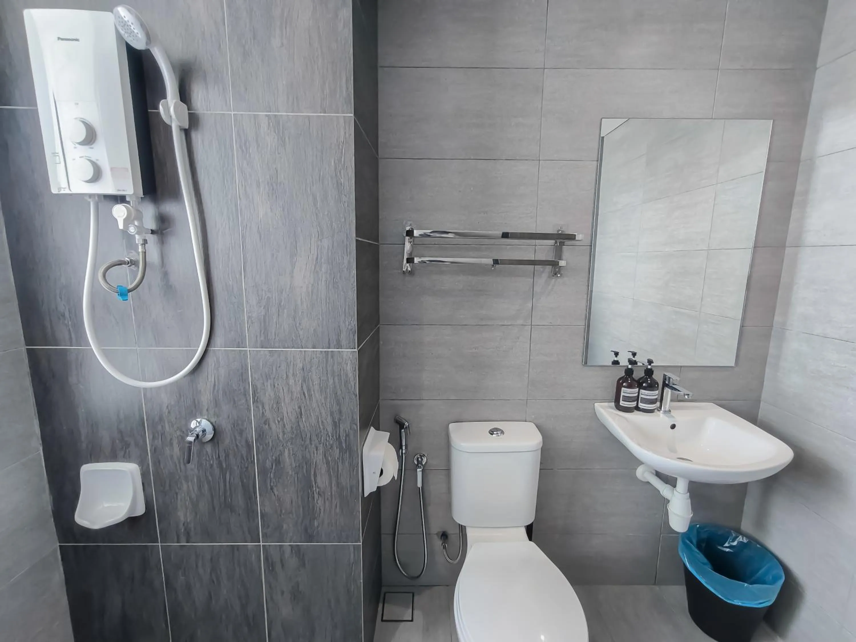 Edumetro @ Subang Jaya by Manhattan Group