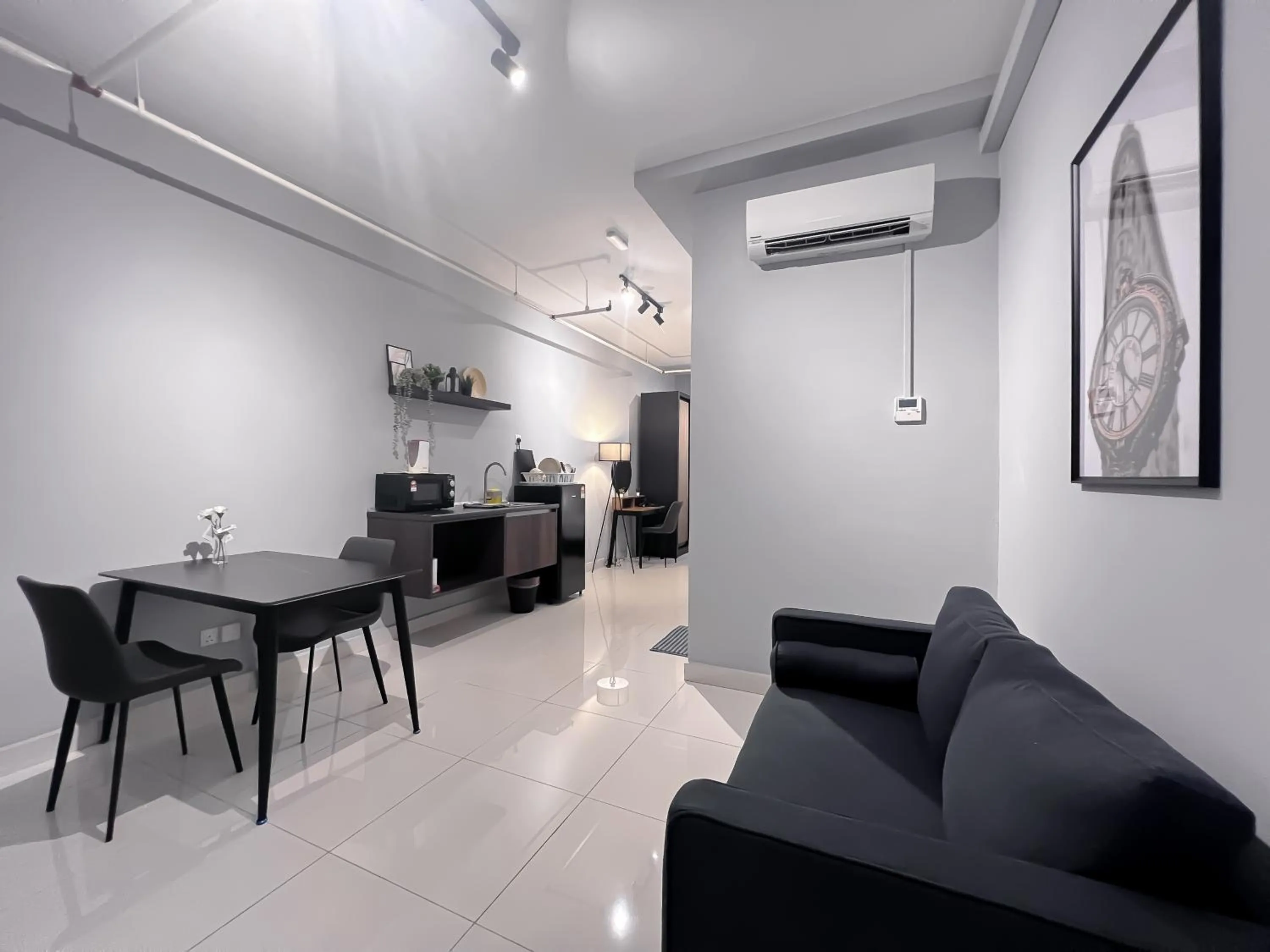 Edumetro @ Subang Jaya by Manhattan Group