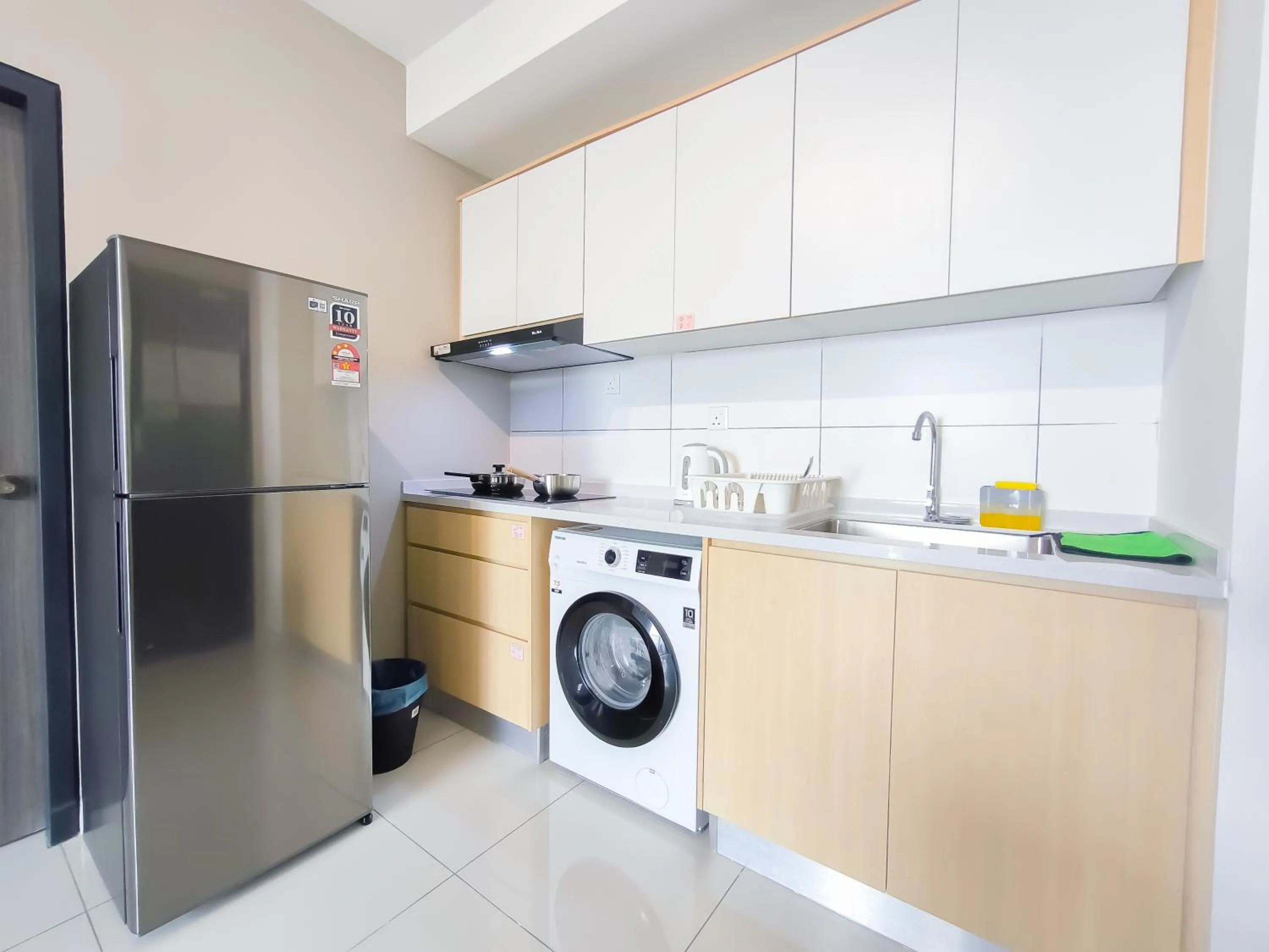 Edumetro @ Subang Jaya by Manhattan Group