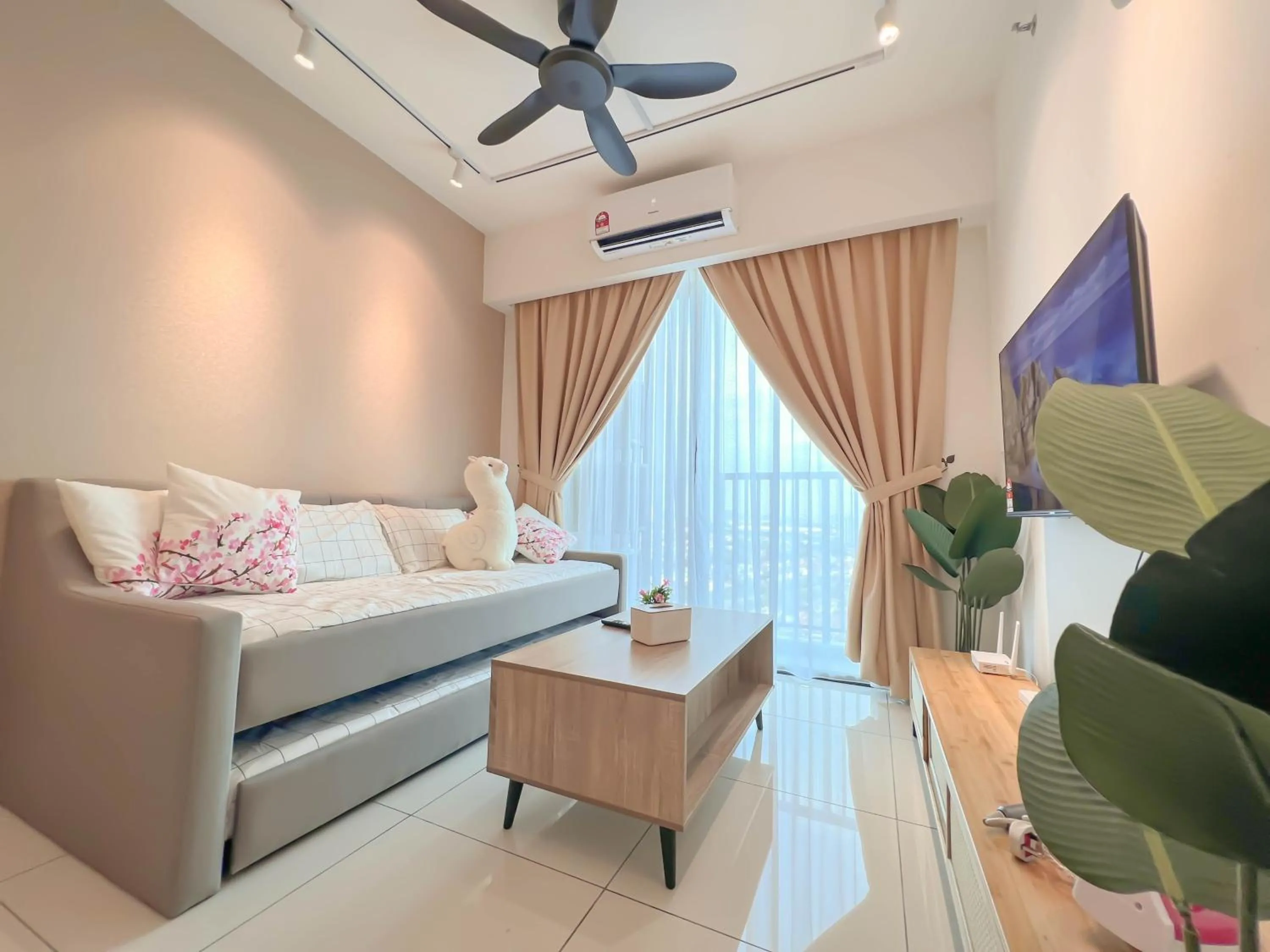 Bed in Edumetro @ Subang Jaya by Manhattan Group