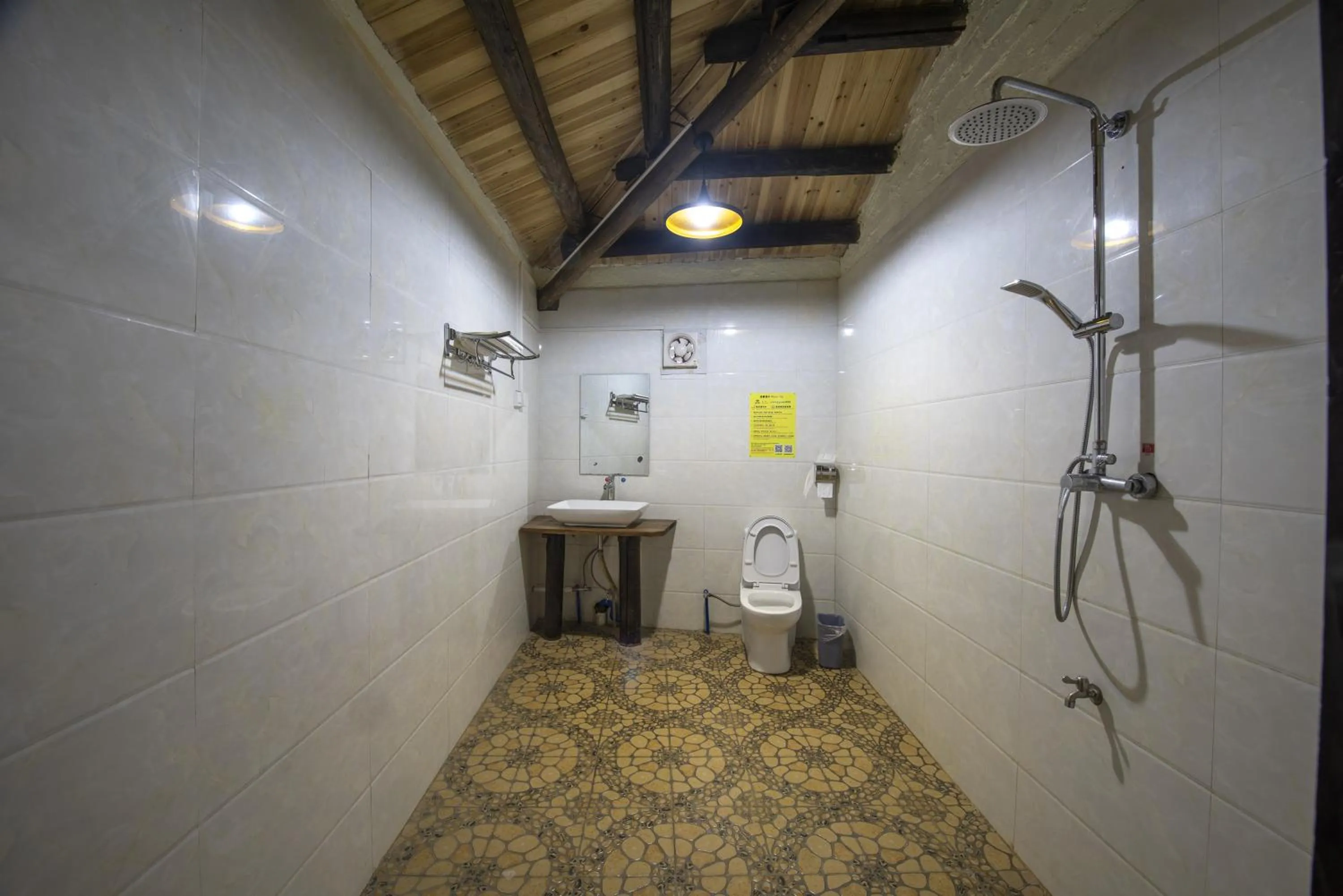Bathroom in Yangshuo Loong Old House
