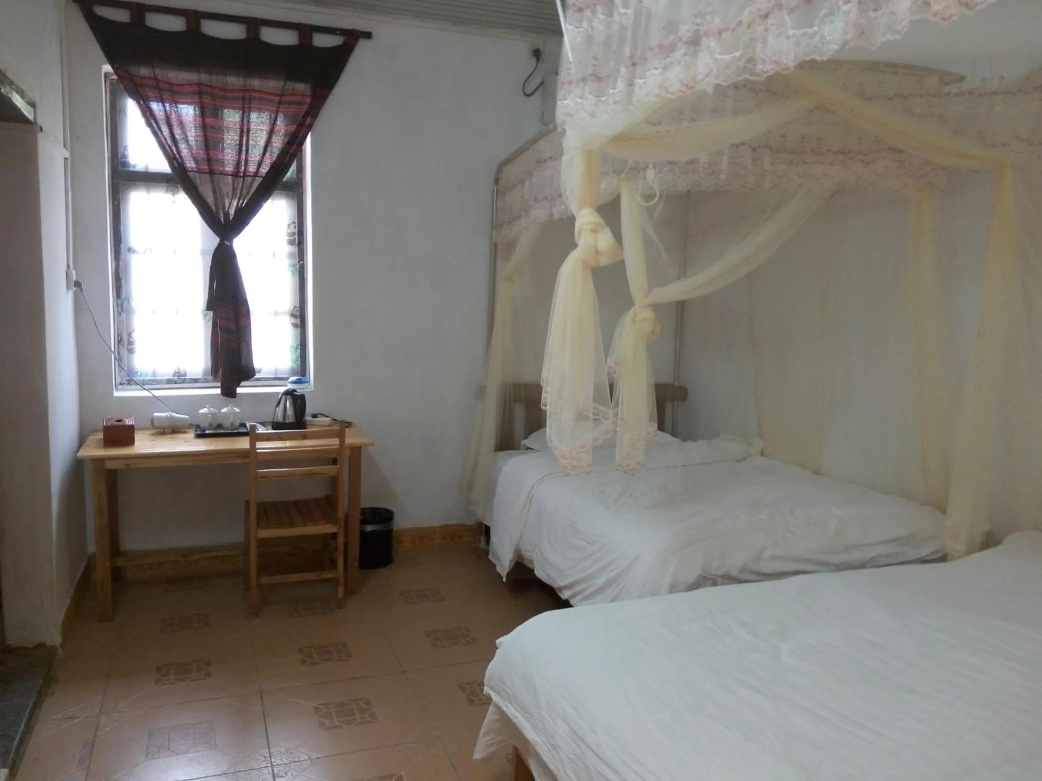 bunk bed, Bed in Yangshuo Loong Old House