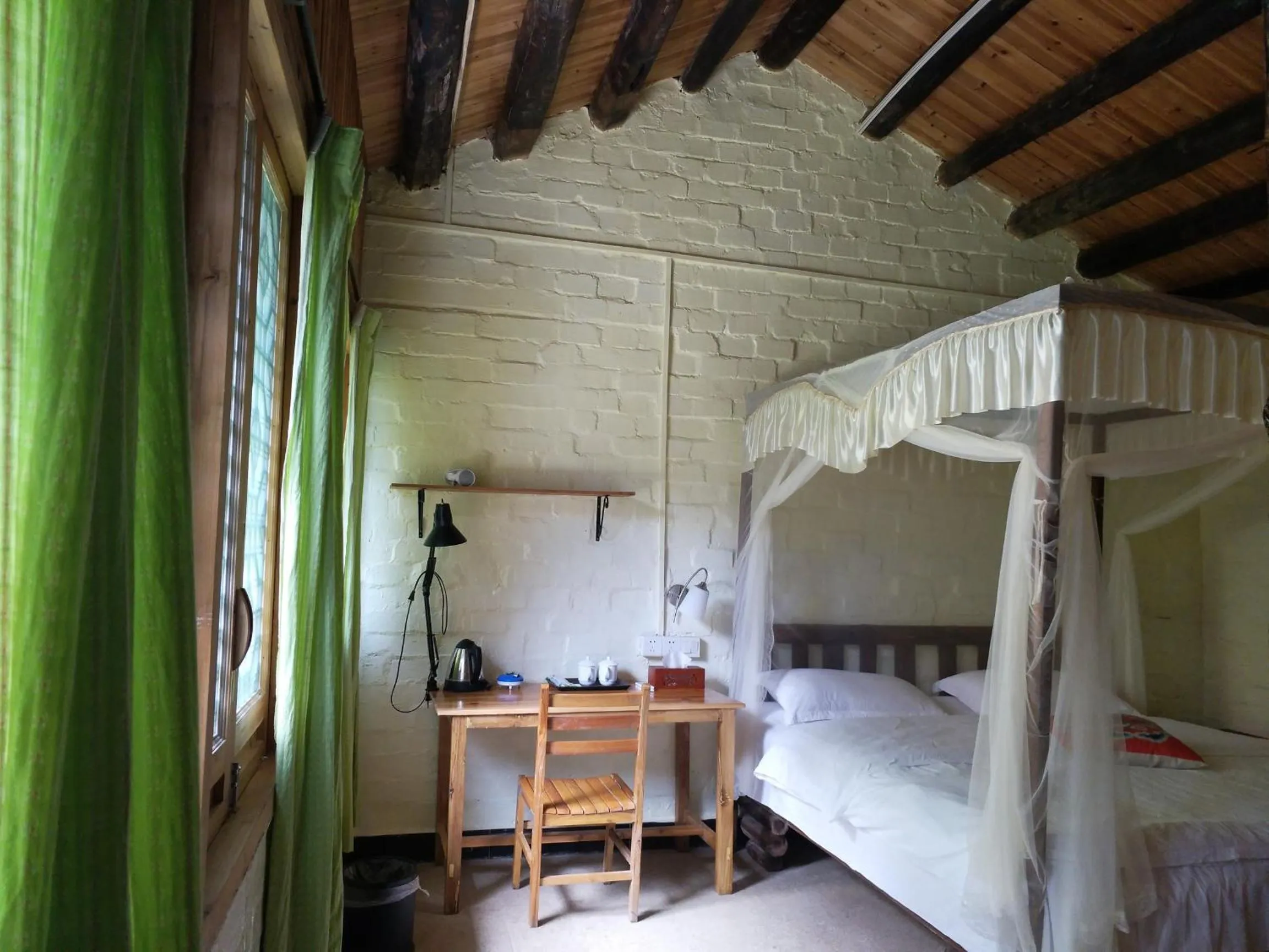 bunk bed, Bed in Yangshuo Loong Old House