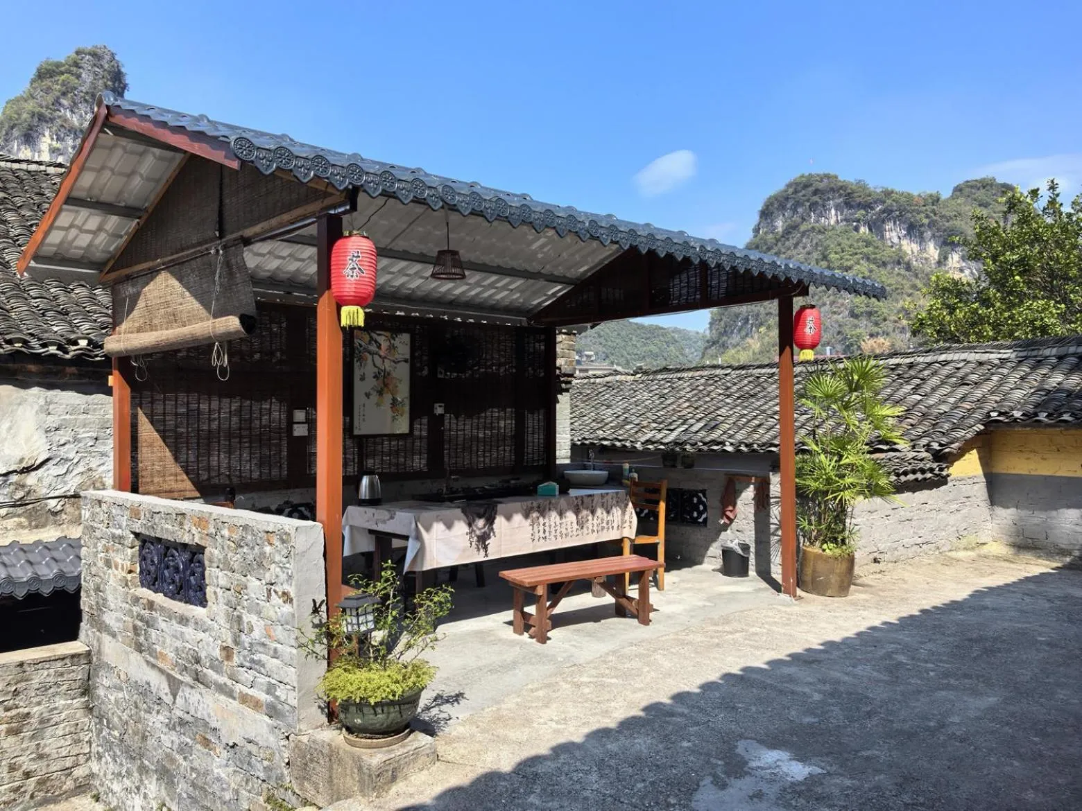 Activities in Yangshuo Loong Old House