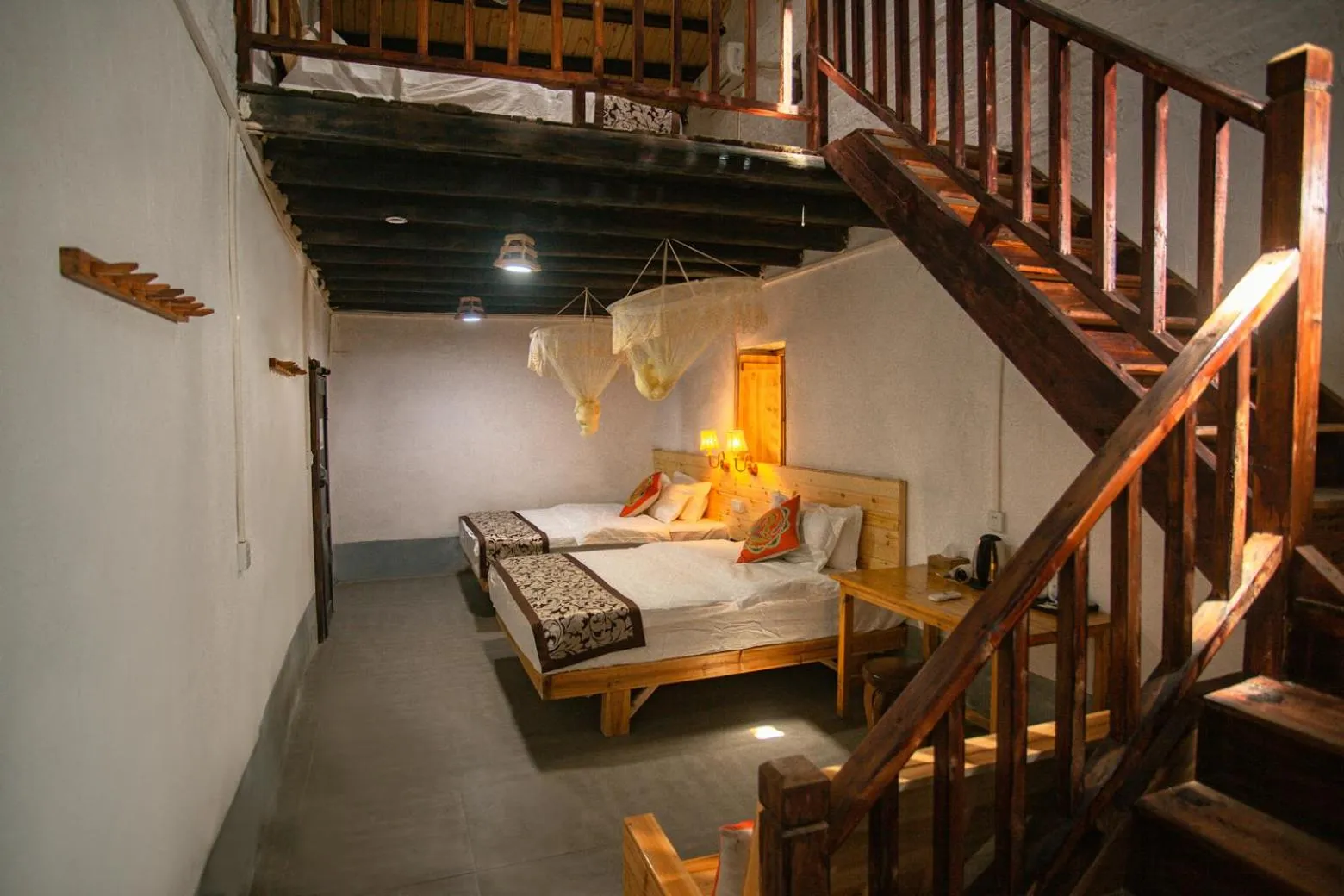 Bed in Yangshuo Loong Old House