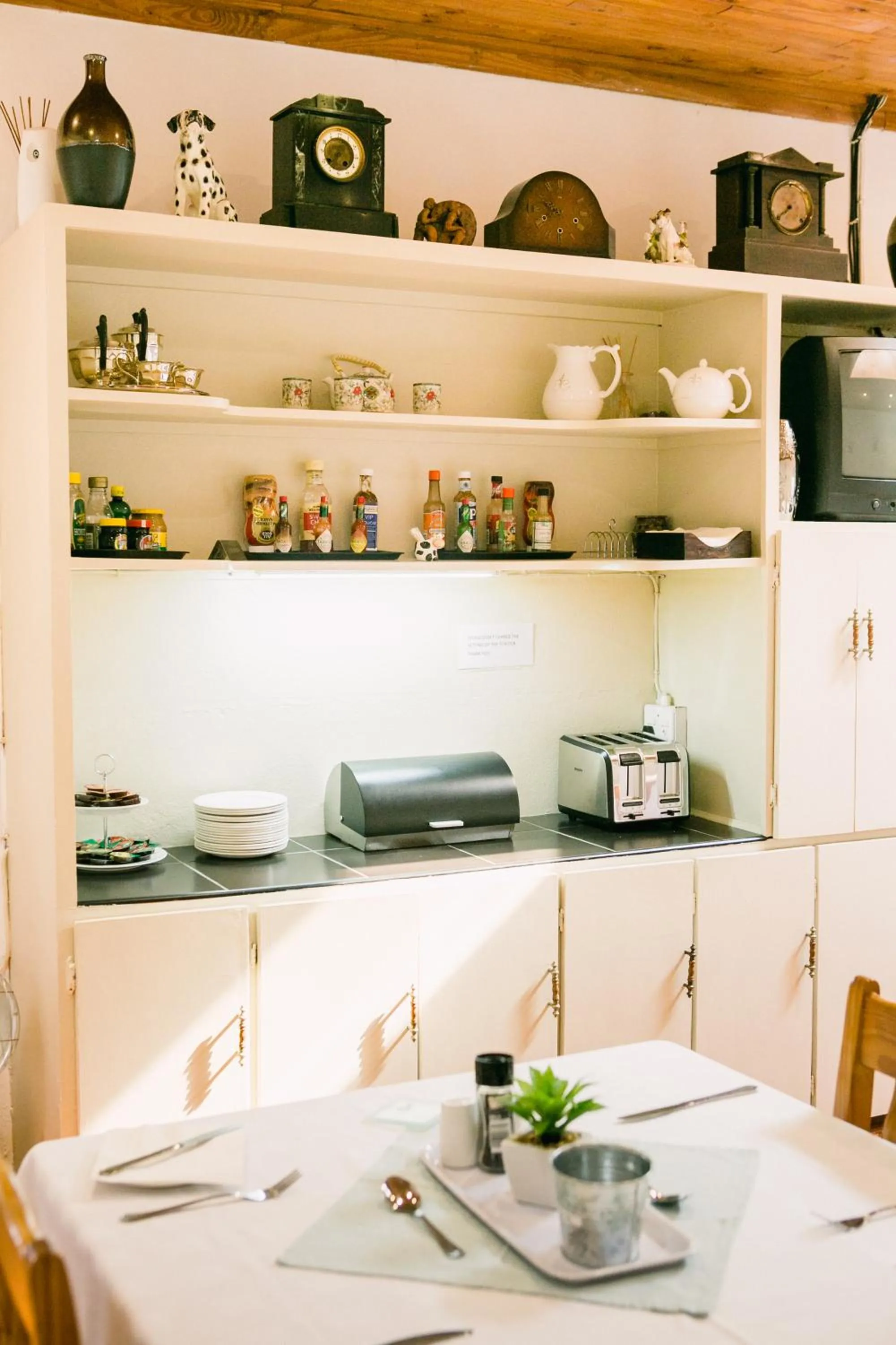 Food in Pennylane Guest House