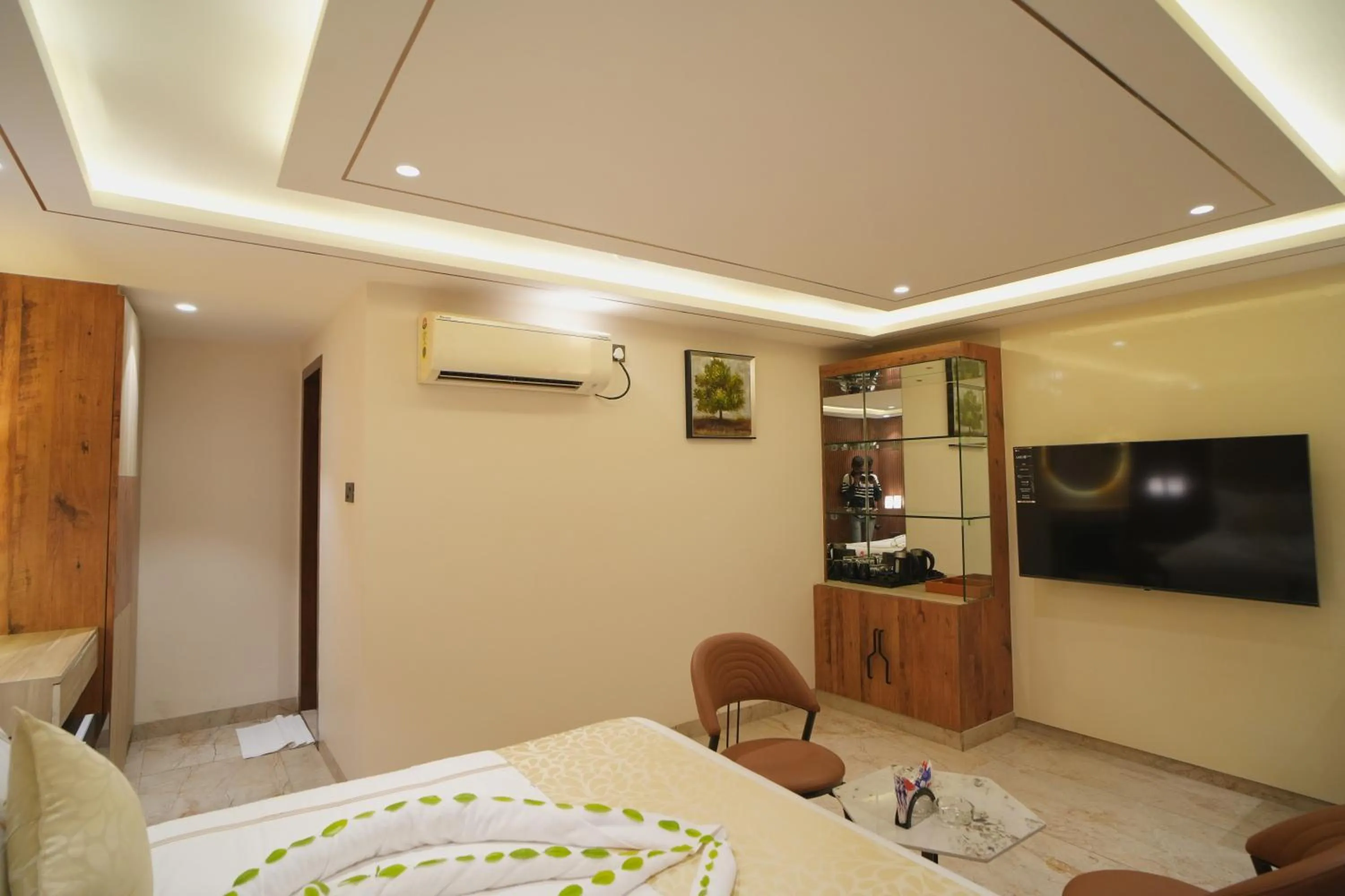 Bed in Oriva Vinflora Residency Nr LV Prasad Hospital Banjara Hills