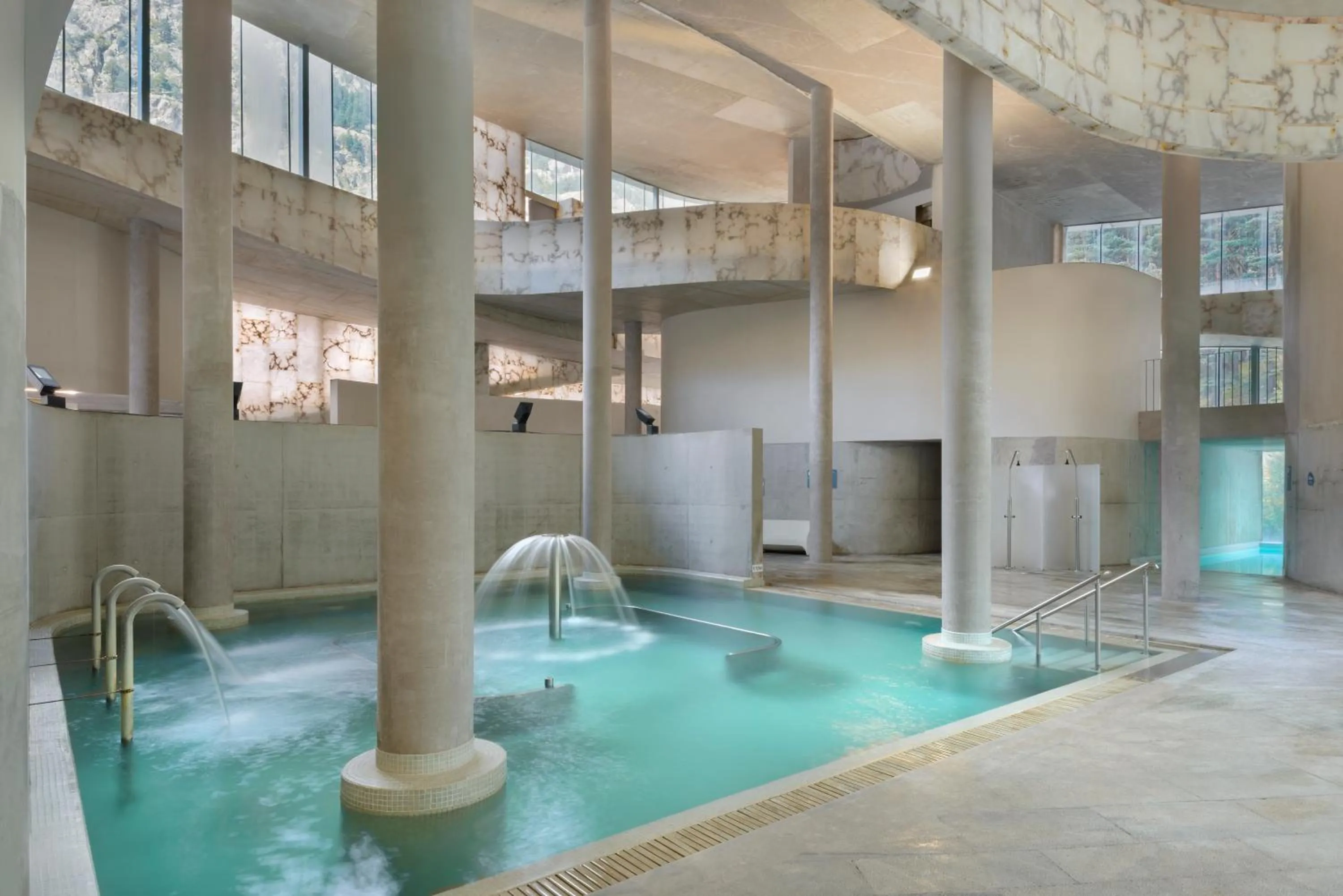 Spa and wellness centre/facilities in Hotel Continental Balneario de Panticosa