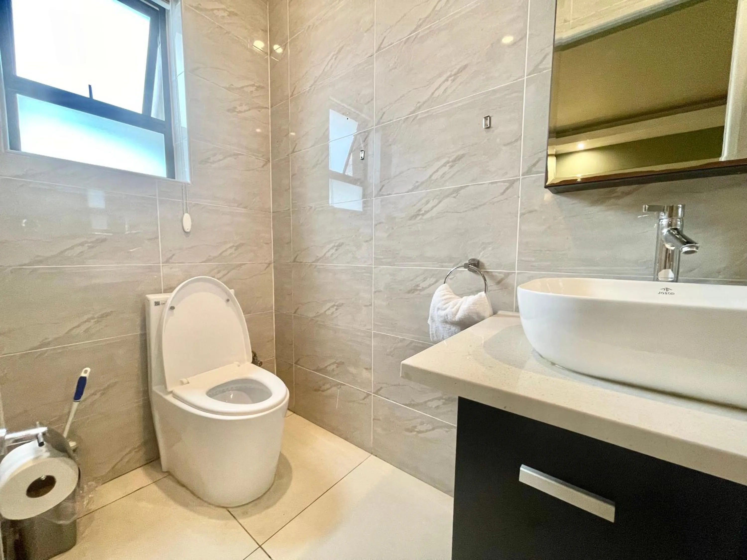 Azinnia Rivonia Guest House