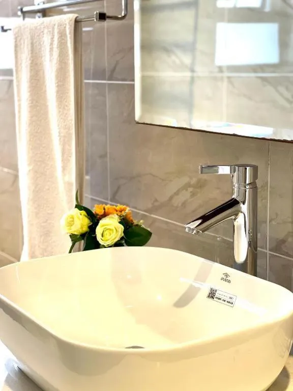 Azinnia Rivonia Guest House