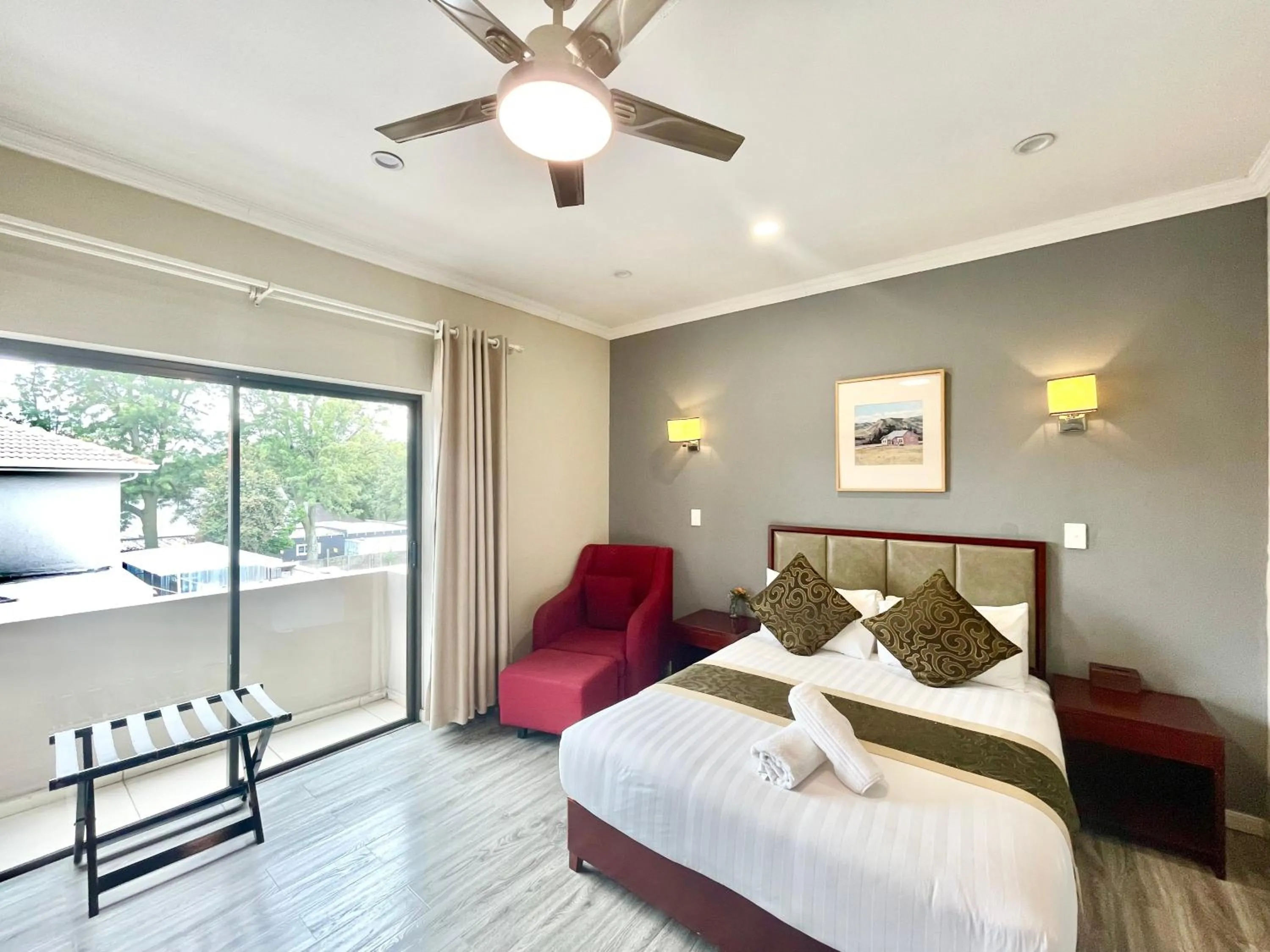 Bed in Azinnia Rivonia Guest House