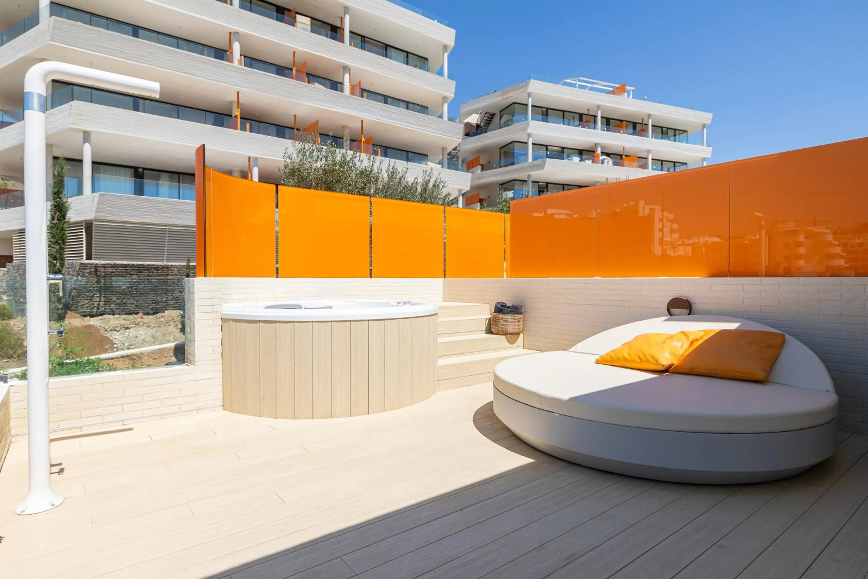 Day in Leiro Residences - Preferred Hotels & Resorts