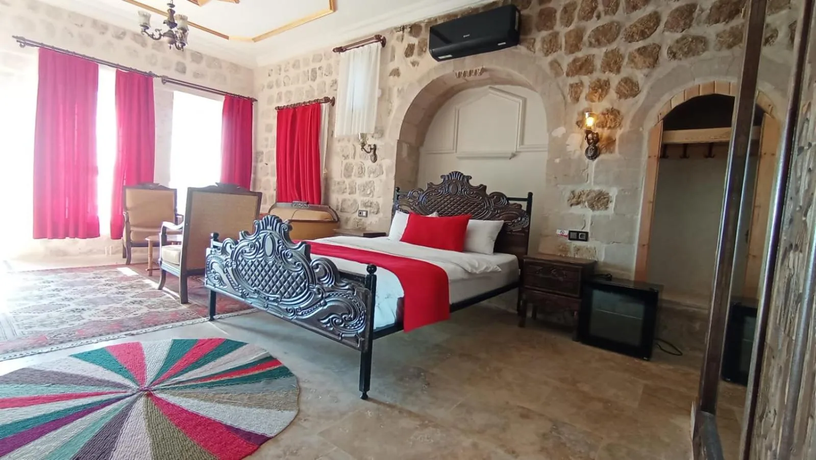 Photo of the whole room, Bed in Rumetpaşakonağı