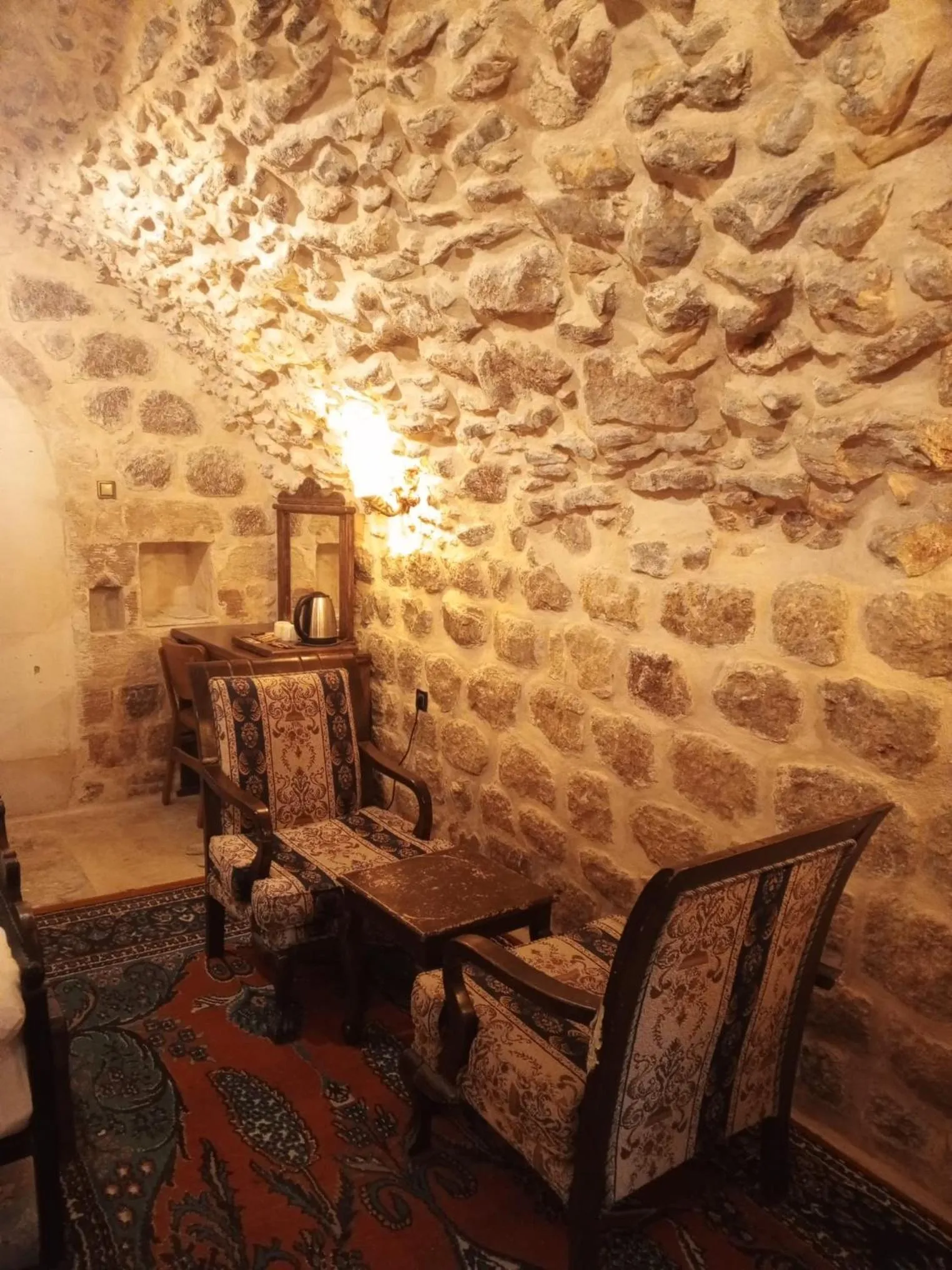 Seating area in Rumetpaşakonağı