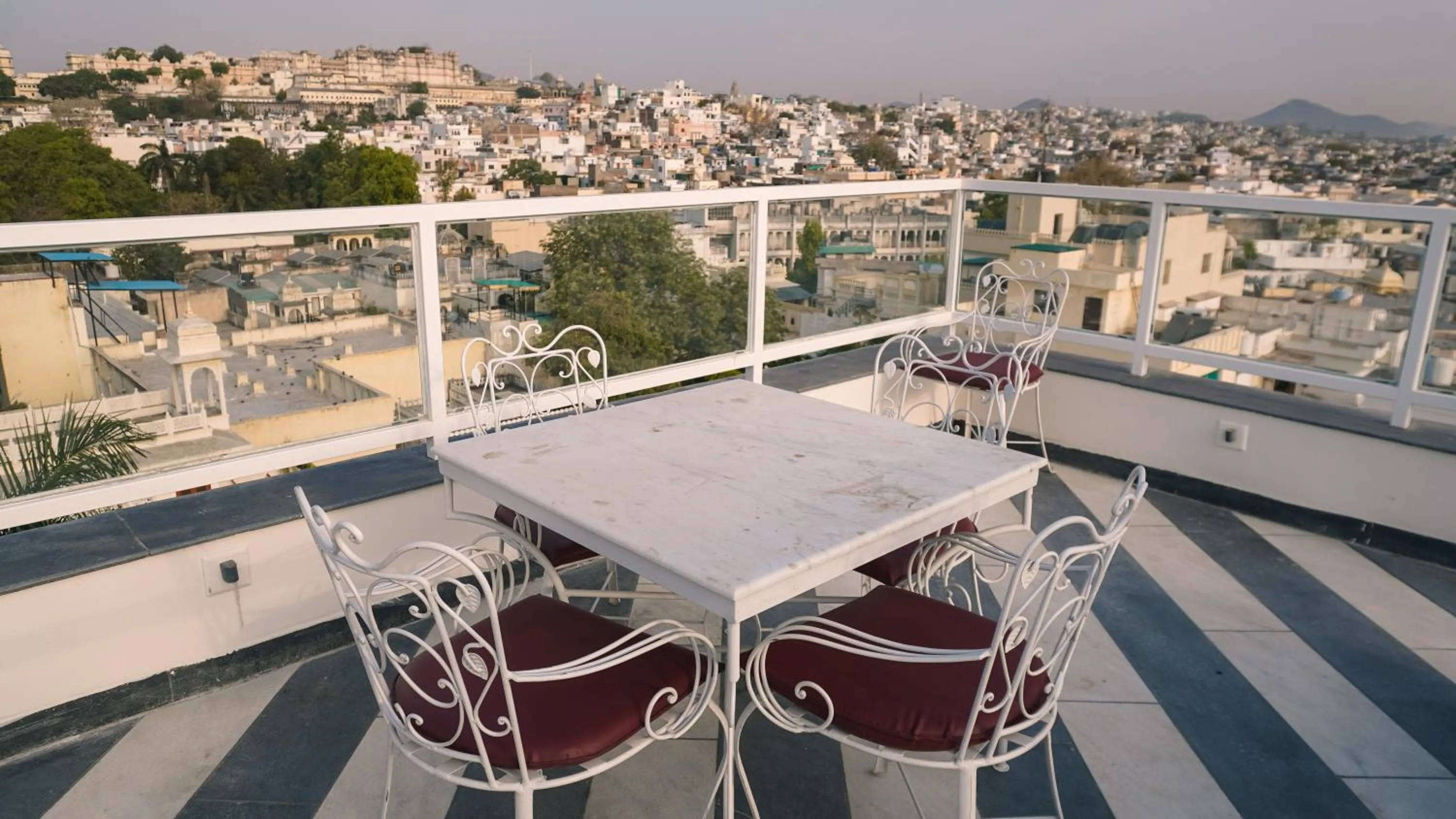 Patio in Hotel Naren Villa