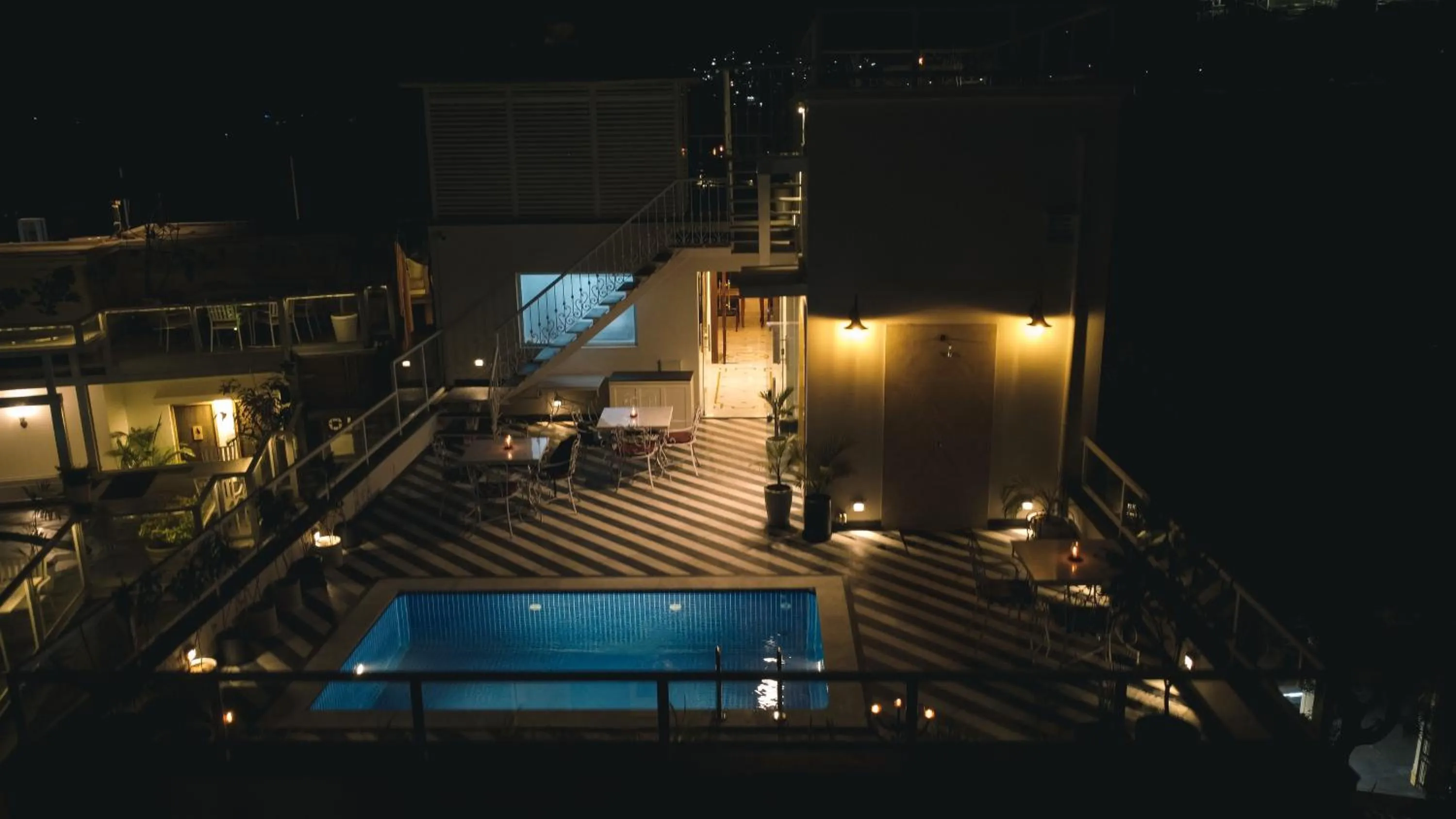 Patio in Hotel Naren Villa