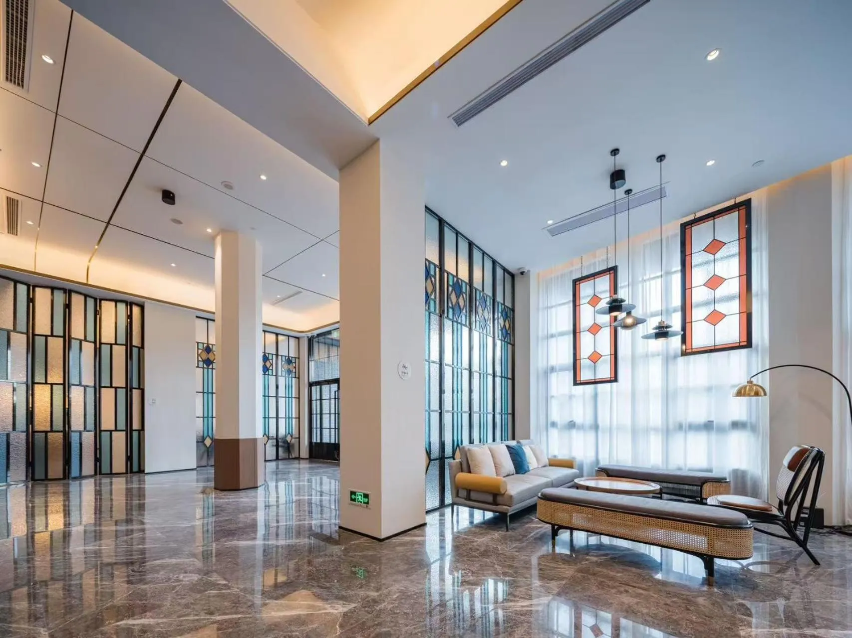 Seating area in Atour Light Hotel Shanghai Jing'an Natural History Museum, Suzhou River Bank